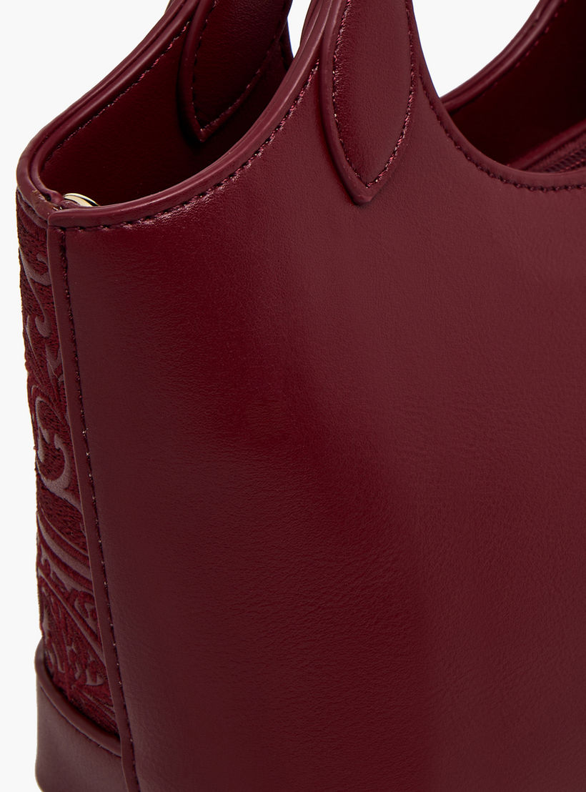 شنطة توتي مطرزة بسحاب إغلاق من كريسبيلا-women-bagsandwallets-handbags-image-6