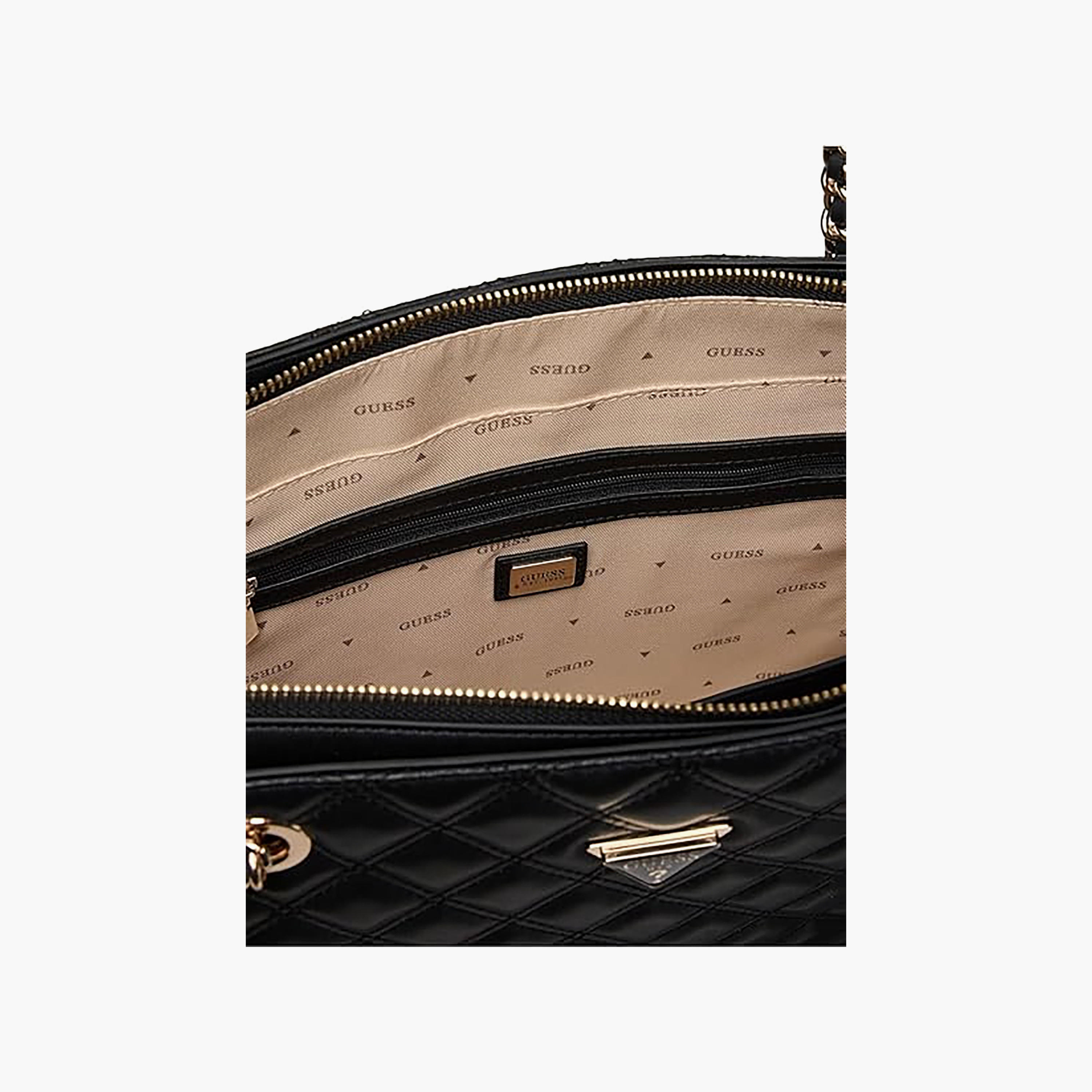 حقيبة يد Guess Giully II ذات مقبضين مبطنة بنمط ماسي مع سحاب للإغلاق-women-bagsandwallets-handbags-image-3