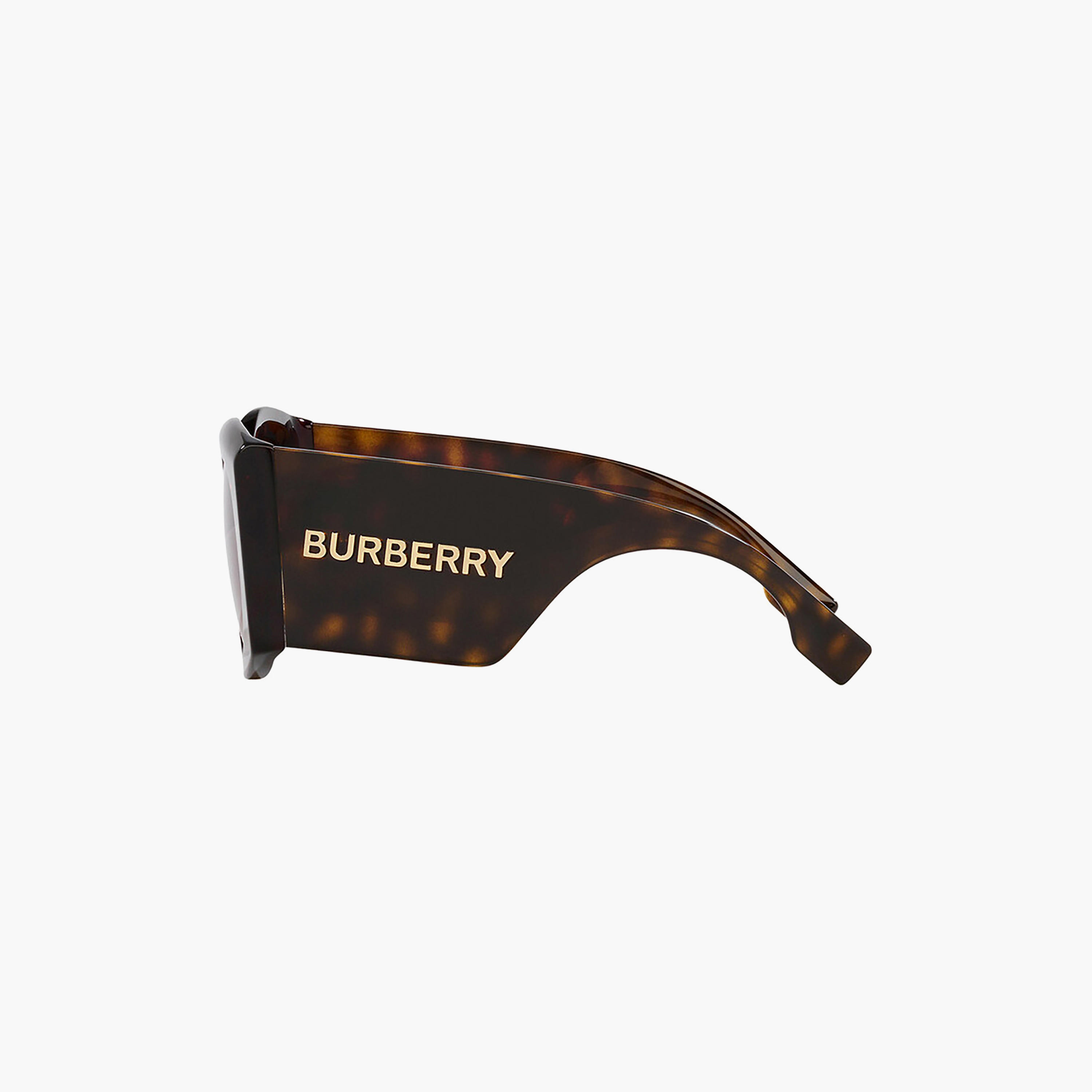 نظارات شمسية مربعة بنية اللون من بربري للنساء | 4388U-women-sunglasses-image-2