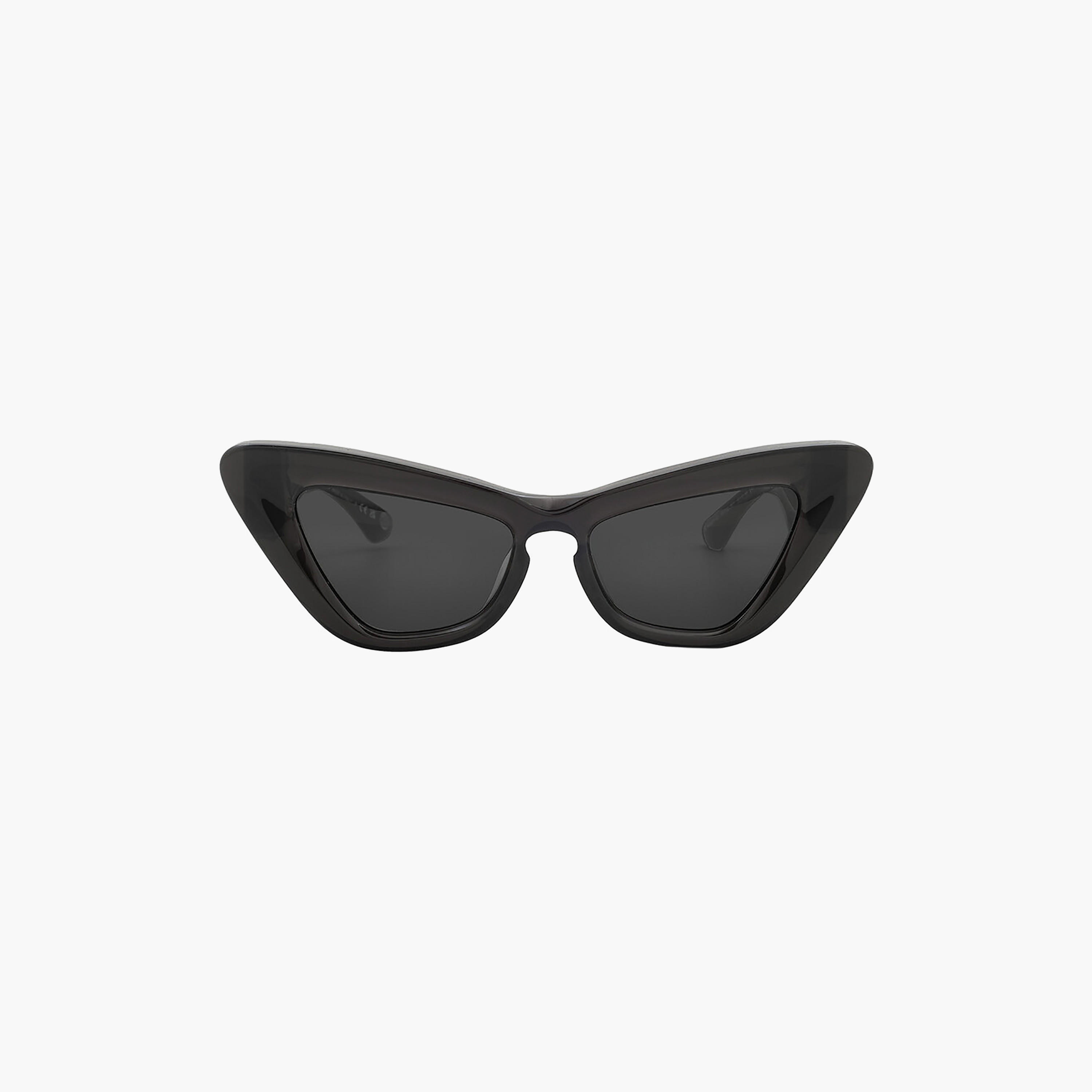 نظارات شمسية رمادية بتصميم عين القطة من بربري للنساء | 4421U-women-sunglasses-image-1