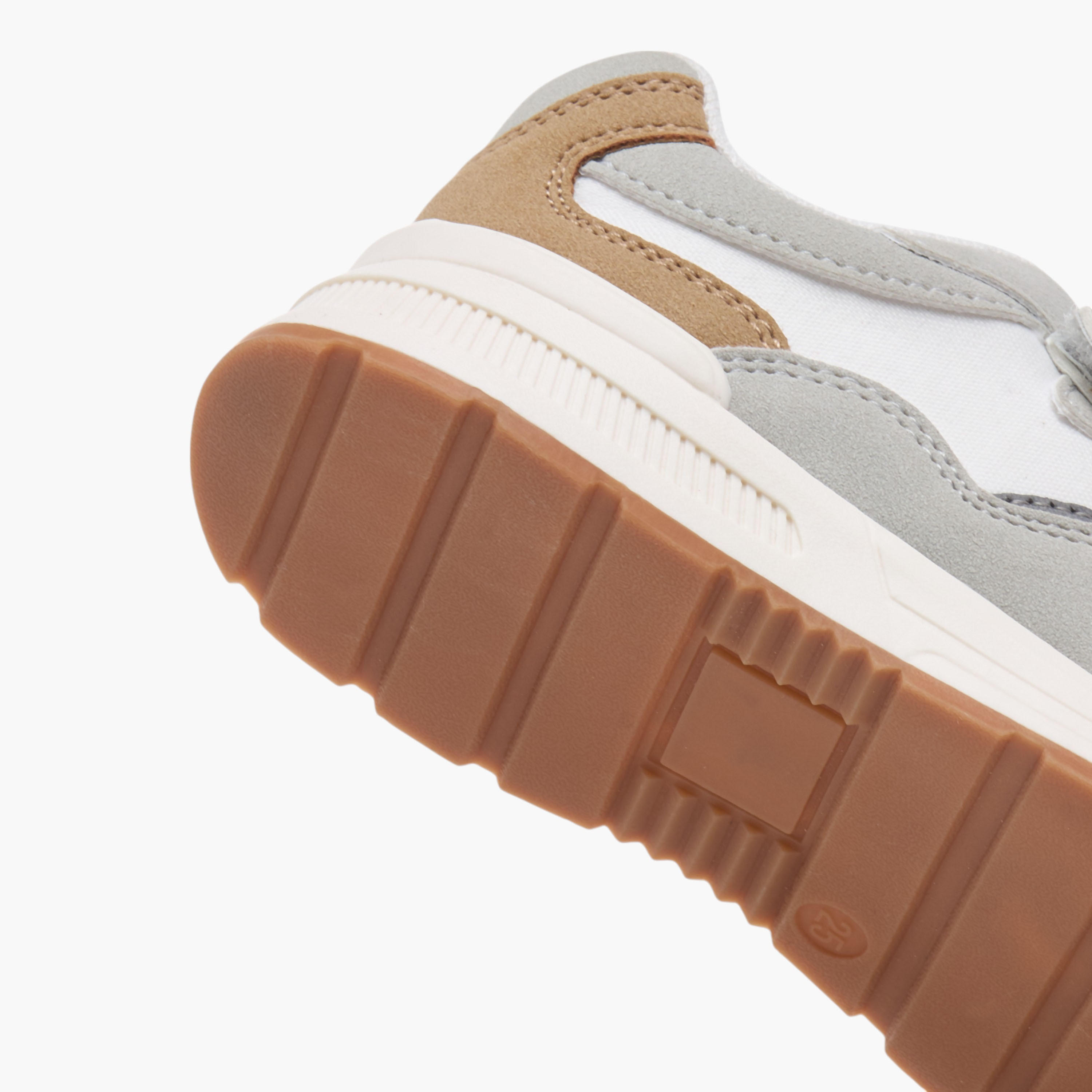 Juniors Panelled Ankle Sneakers with Hook and Loop Closure-boys-shoes-sneakers-image-5