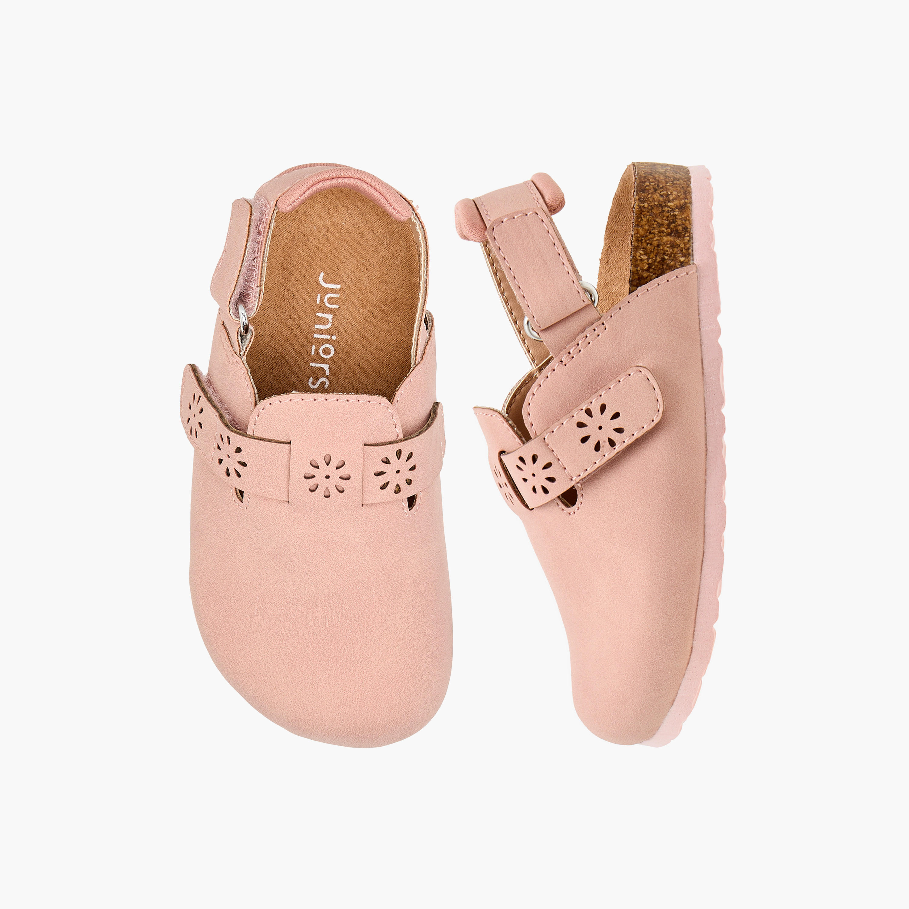 صندل بشريط إغلاق لاصق وتفاصيل مفرغة من جونيورز-girls-shoes-sandals-image-1