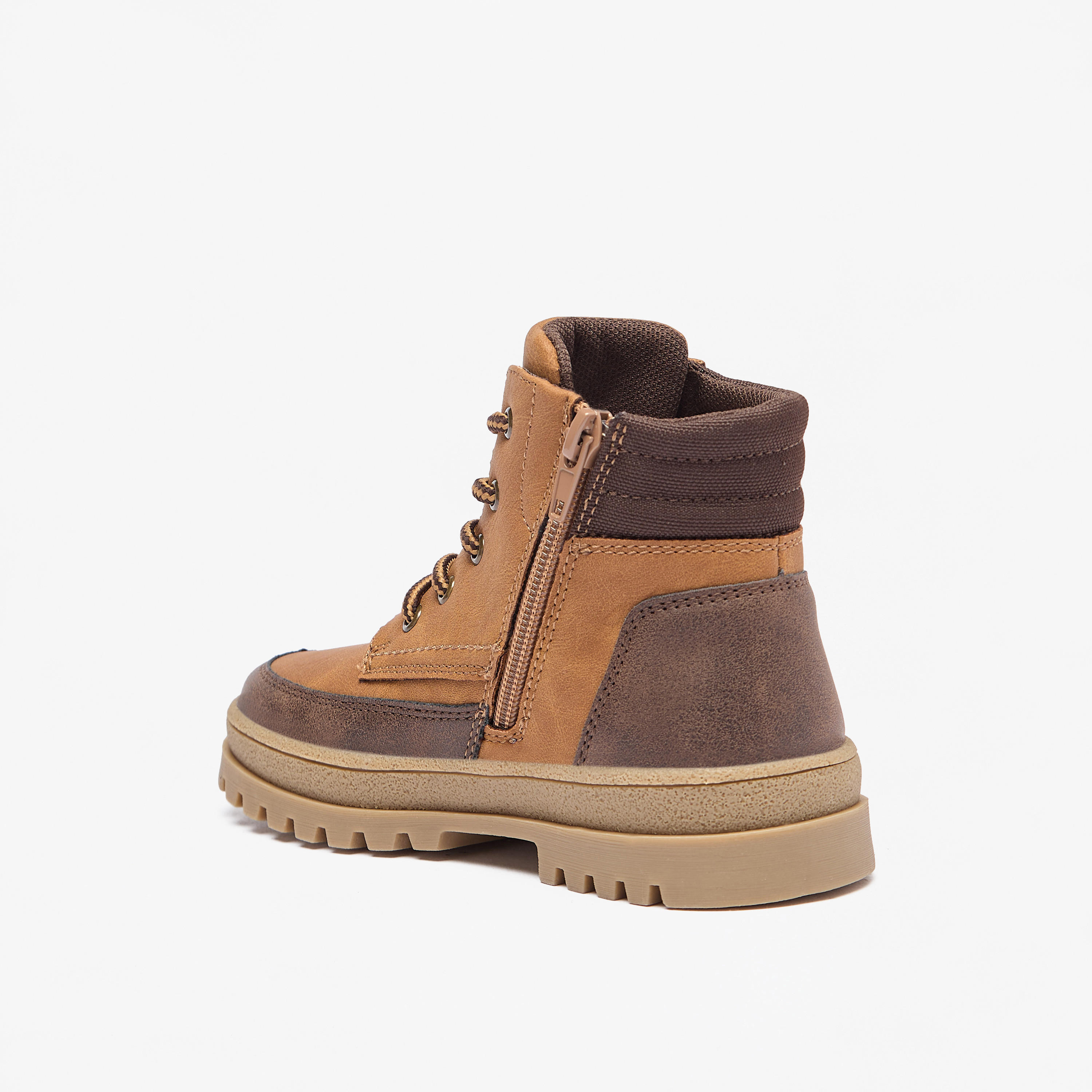 بوت بكاحل منخفض وألواح ورباط وسحّاب إغلاق من جونيورز-boys-shoes-boots-image-2