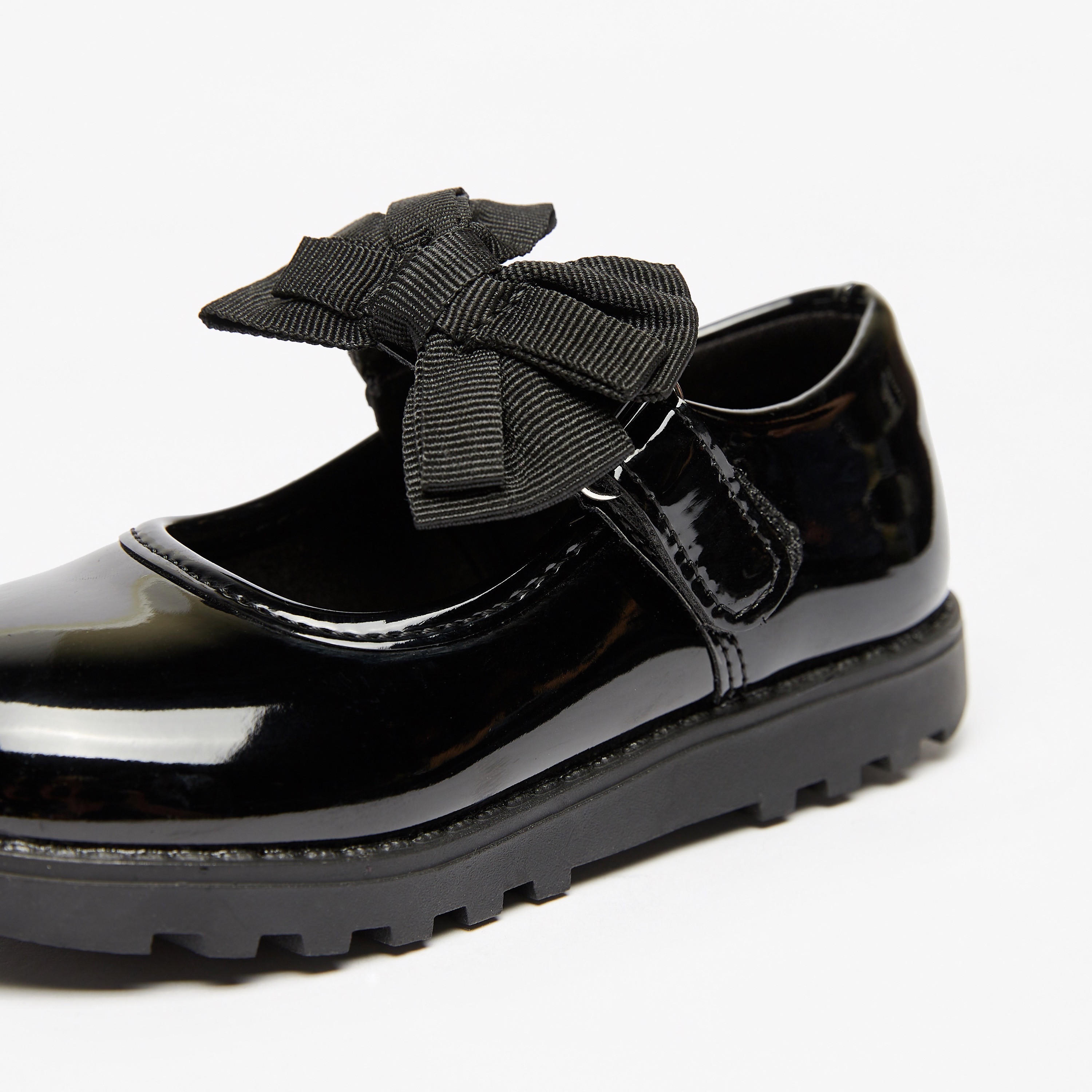 Juniors Solid Mary Jane Shoes with Bow Accent-girls-shoes-schoolshoes-image-4