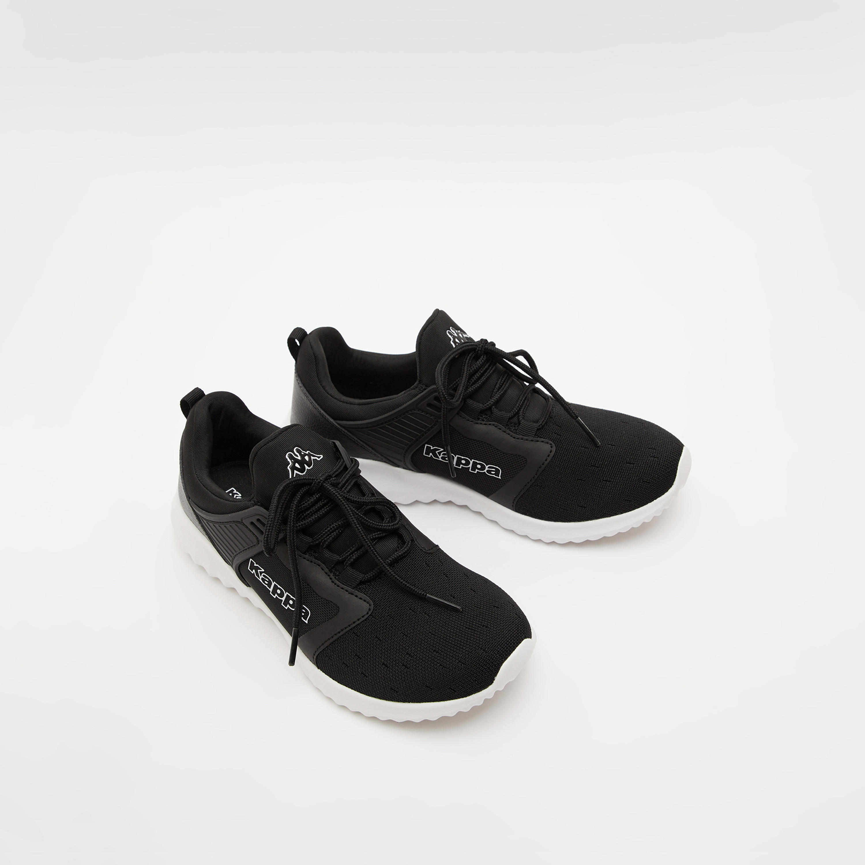حذاء رياضي مبطّن برباط إغلاق للنساء من كابا-women-shoes-sneakers-image-6