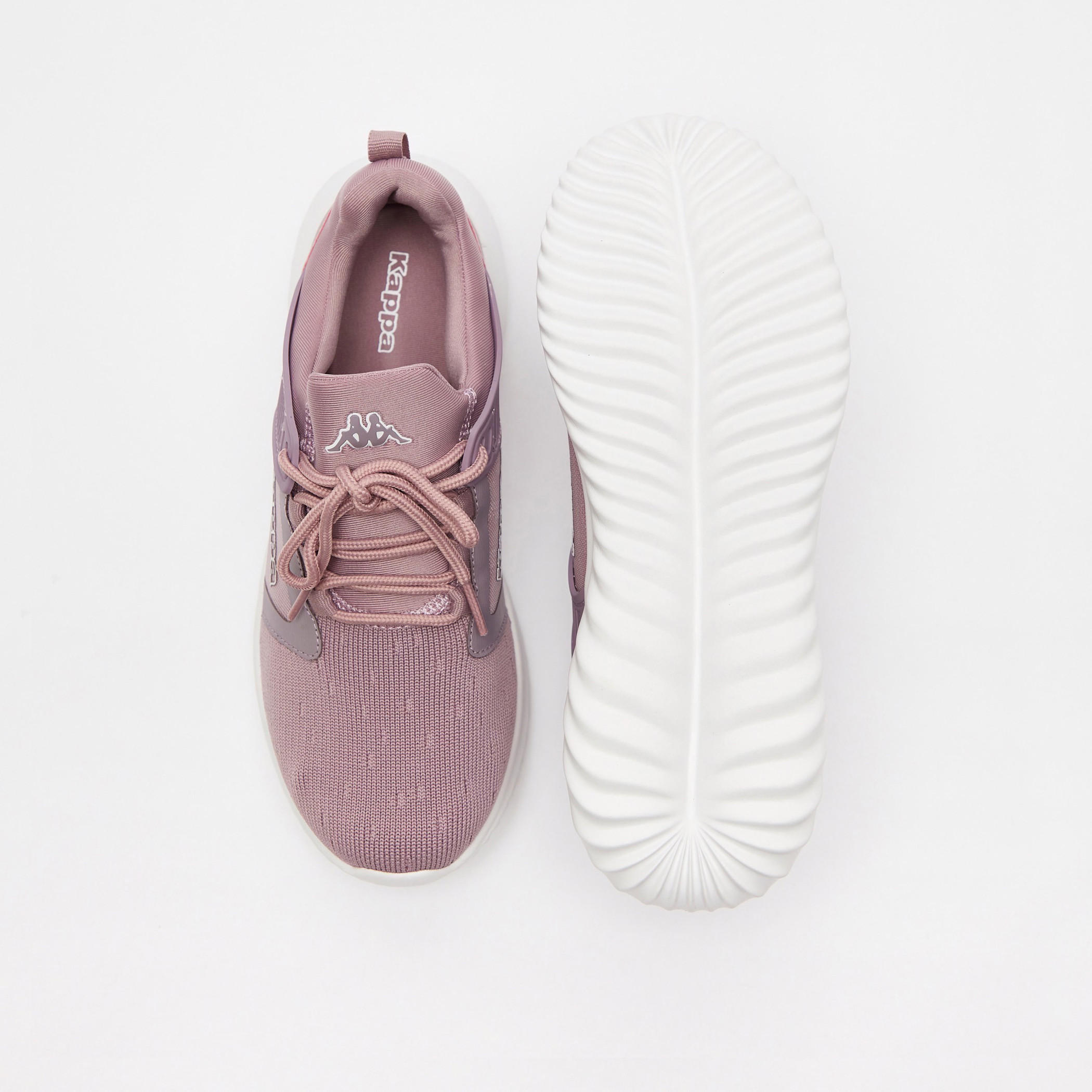حذاء رياضي مبطّن برباط إغلاق للنساء من كابا-women-shoes-sneakers-image-5