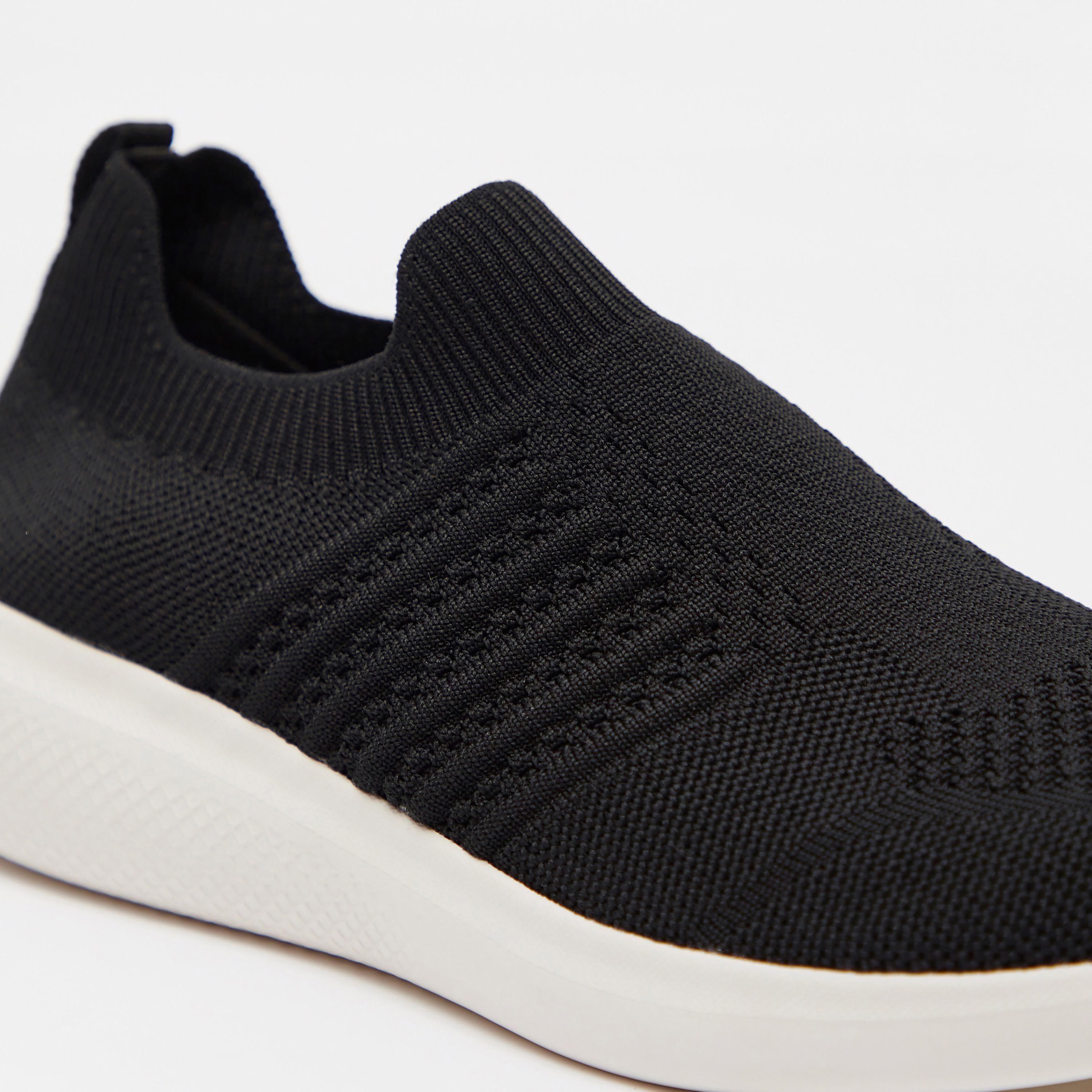 حذاء رياضي خفيف الوزن سهل الارتداء بارز الملمس ببطانة للنساء من داش-women-shoes-sneakers-image-4