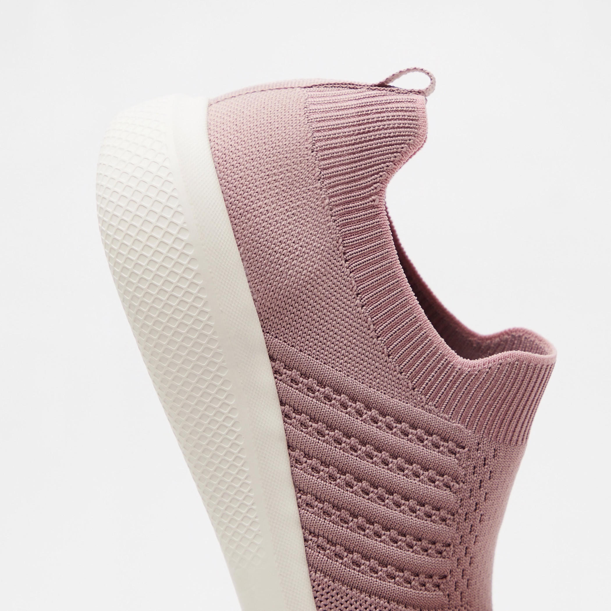 Dash Women's Textured Slip-On Lightweight Sports Shoes with Cushioning-women-shoes-sneakers-image-4