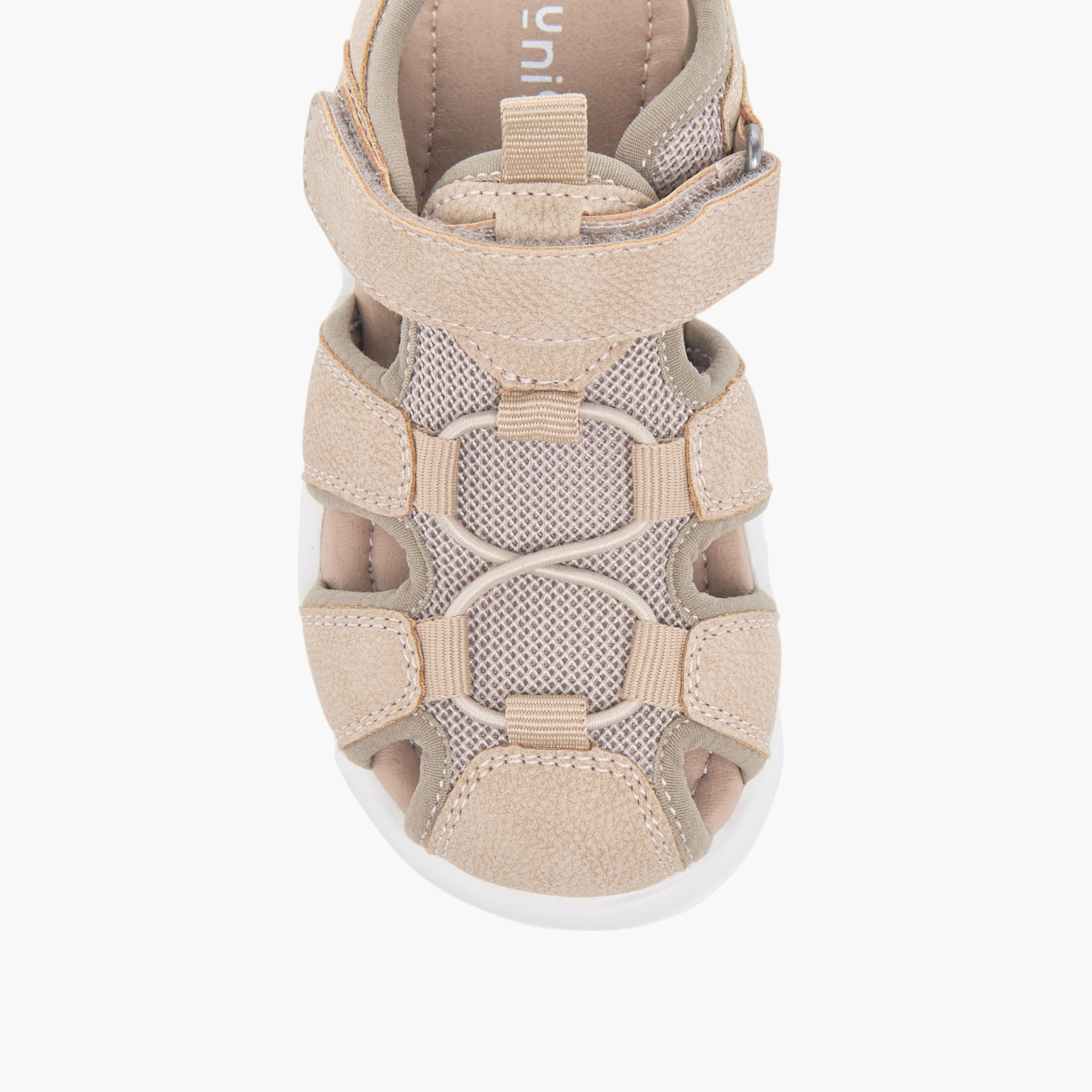 Juniors Textured Fisherman Sandals with Hook and Loop Closure-boys-shoes-sandals-image-3