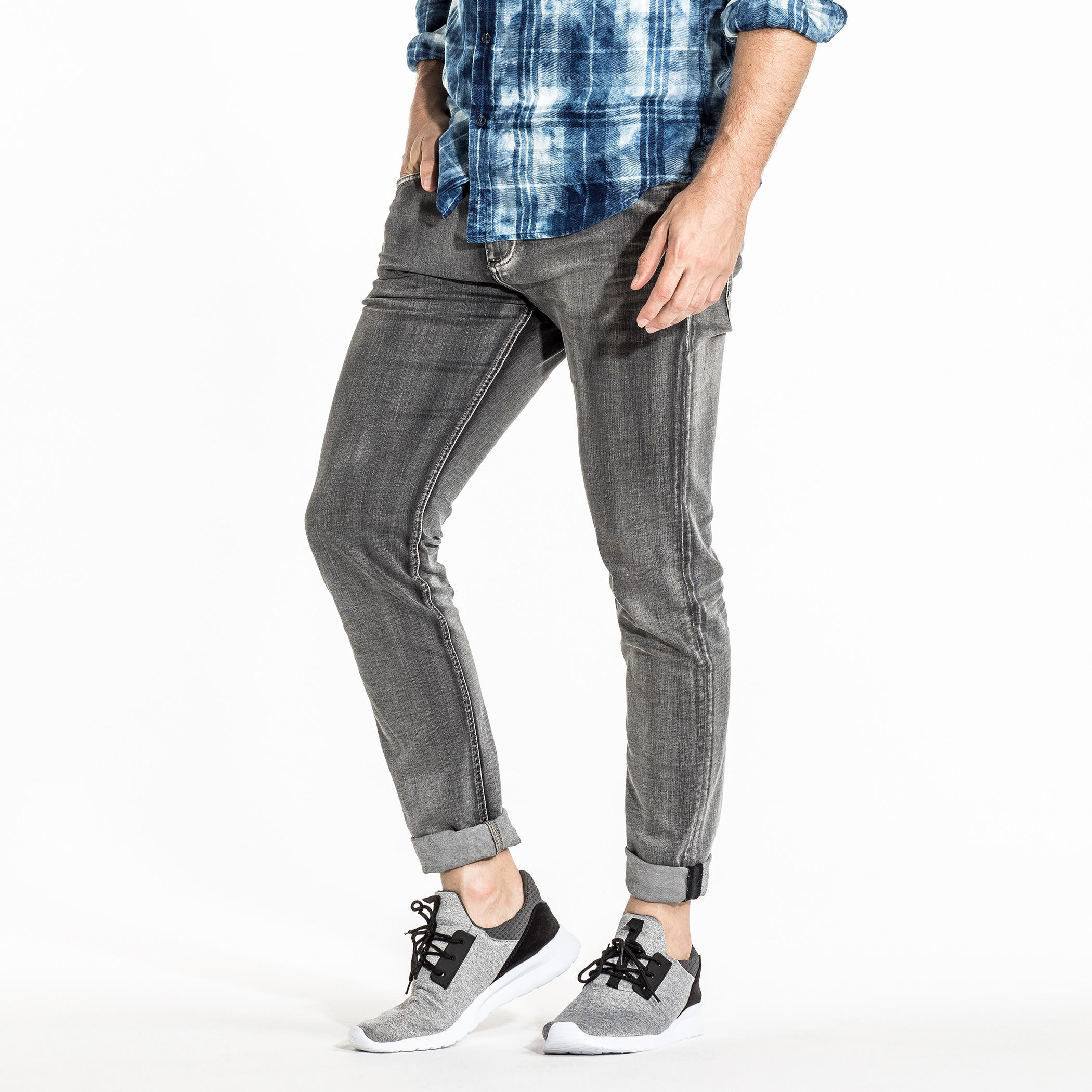 بنطال جينز طويل بزر إغلاق وجيوب-men-clothing-bottoms-jeans-image-2