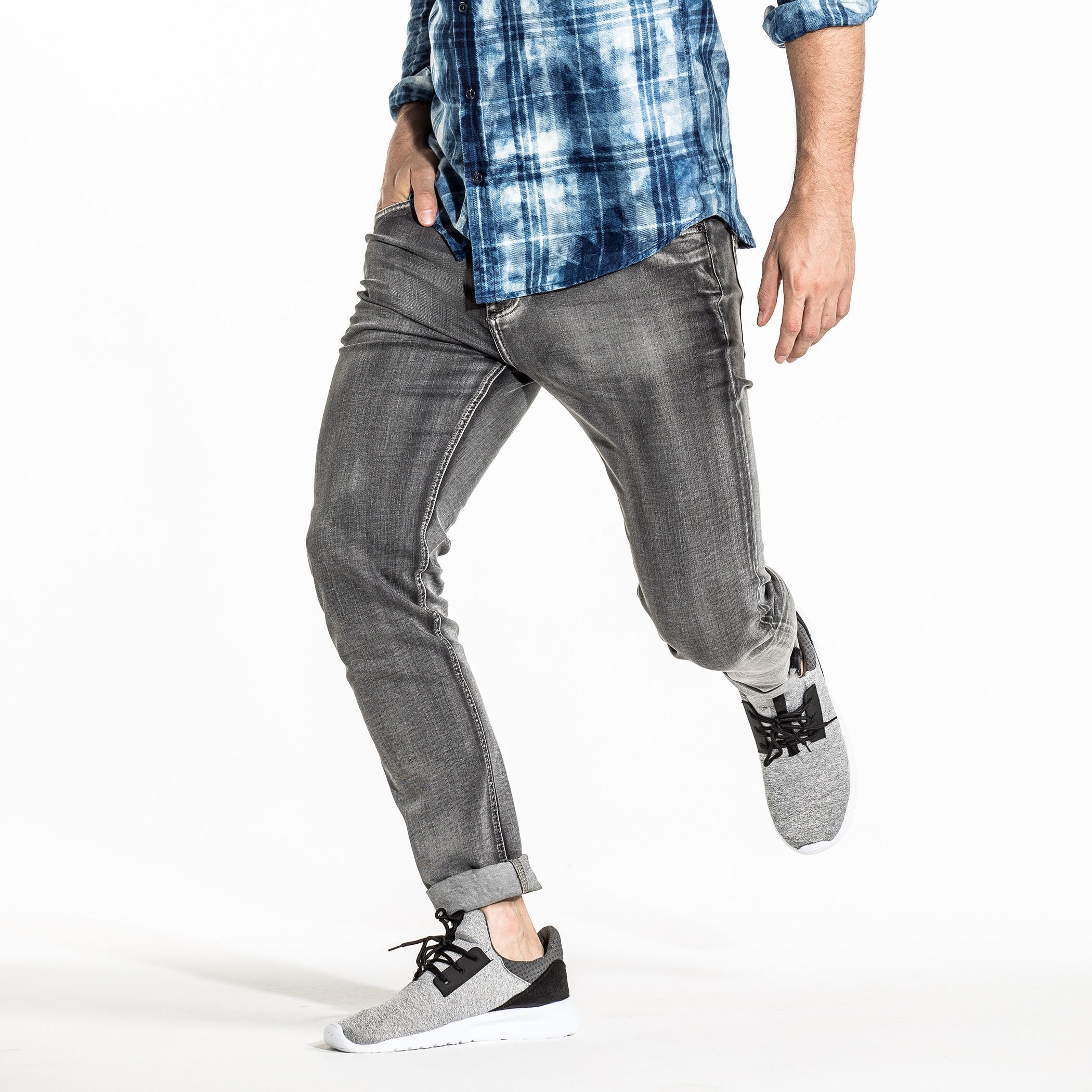 بنطال جينز طويل بزر إغلاق وجيوب-men-clothing-bottoms-jeans-image-3