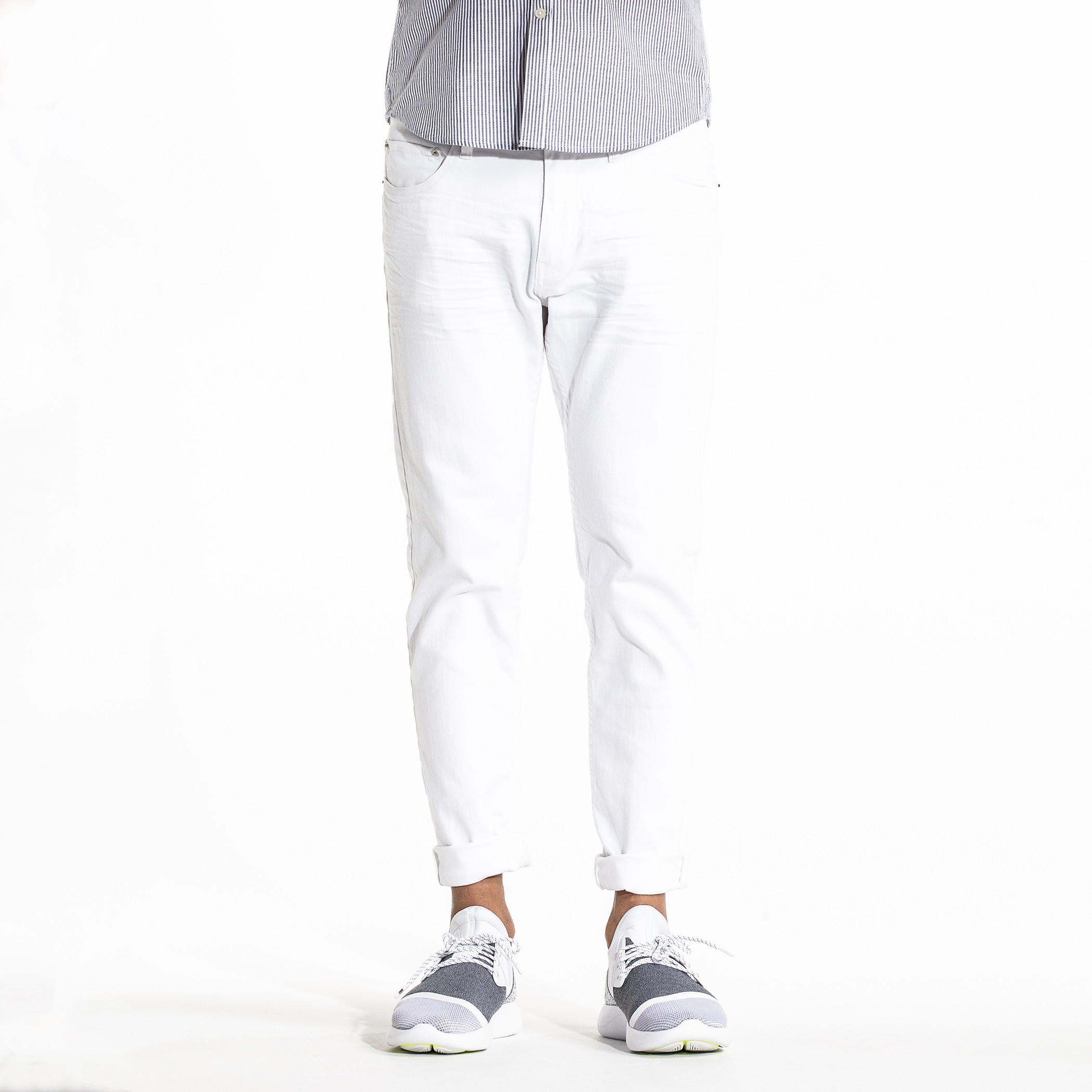 بنطال جينز طويل بزر إغلاق وجيوب-men-clothing-bottoms-jeans-image-1