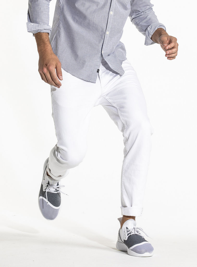 بنطال جينز طويل بزر إغلاق وجيوب-men-clothing-bottoms-jeans-image-4