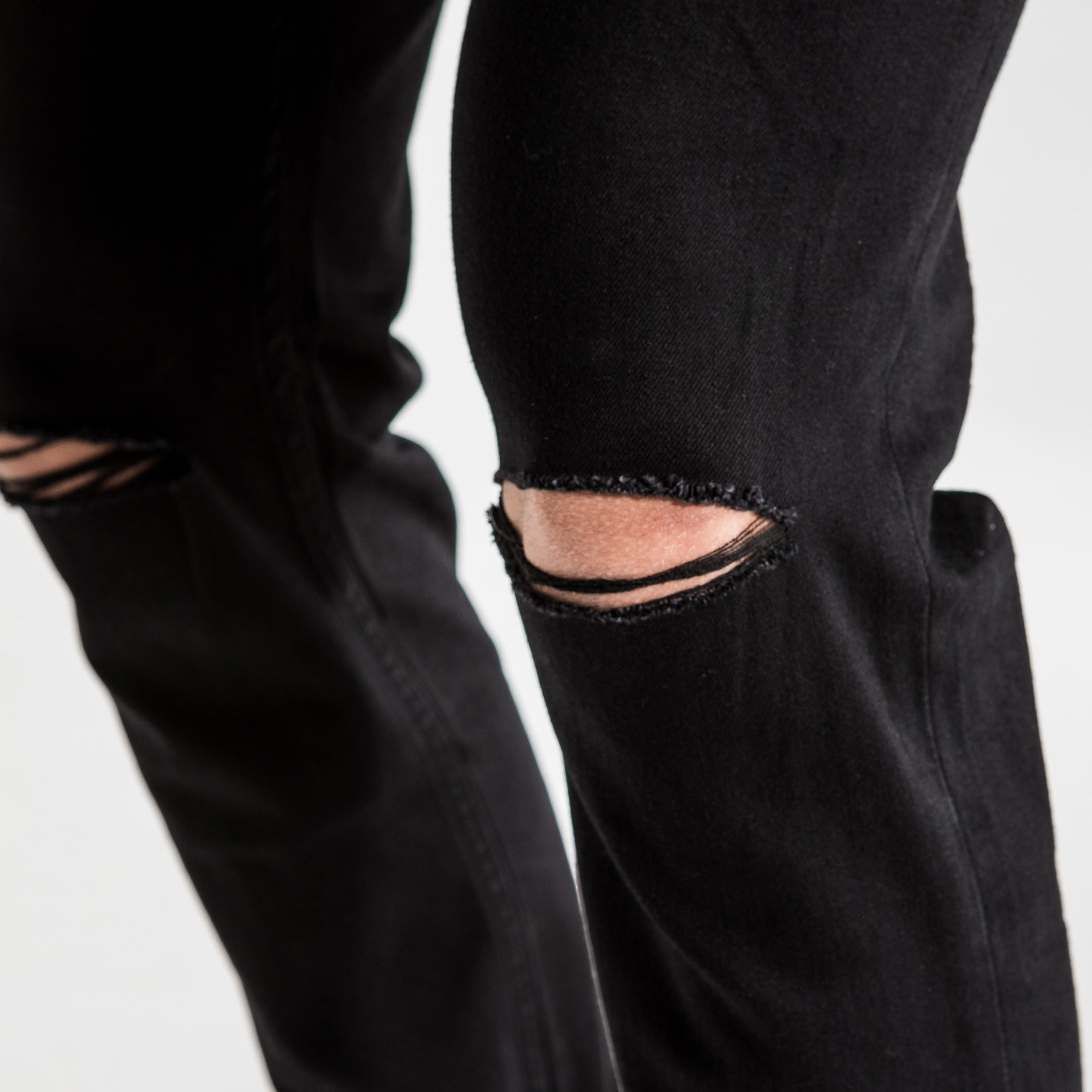 بِنطال جينز طويل بتصميم ممزق وجيوب-men-clothing-bottoms-jeans-image-8