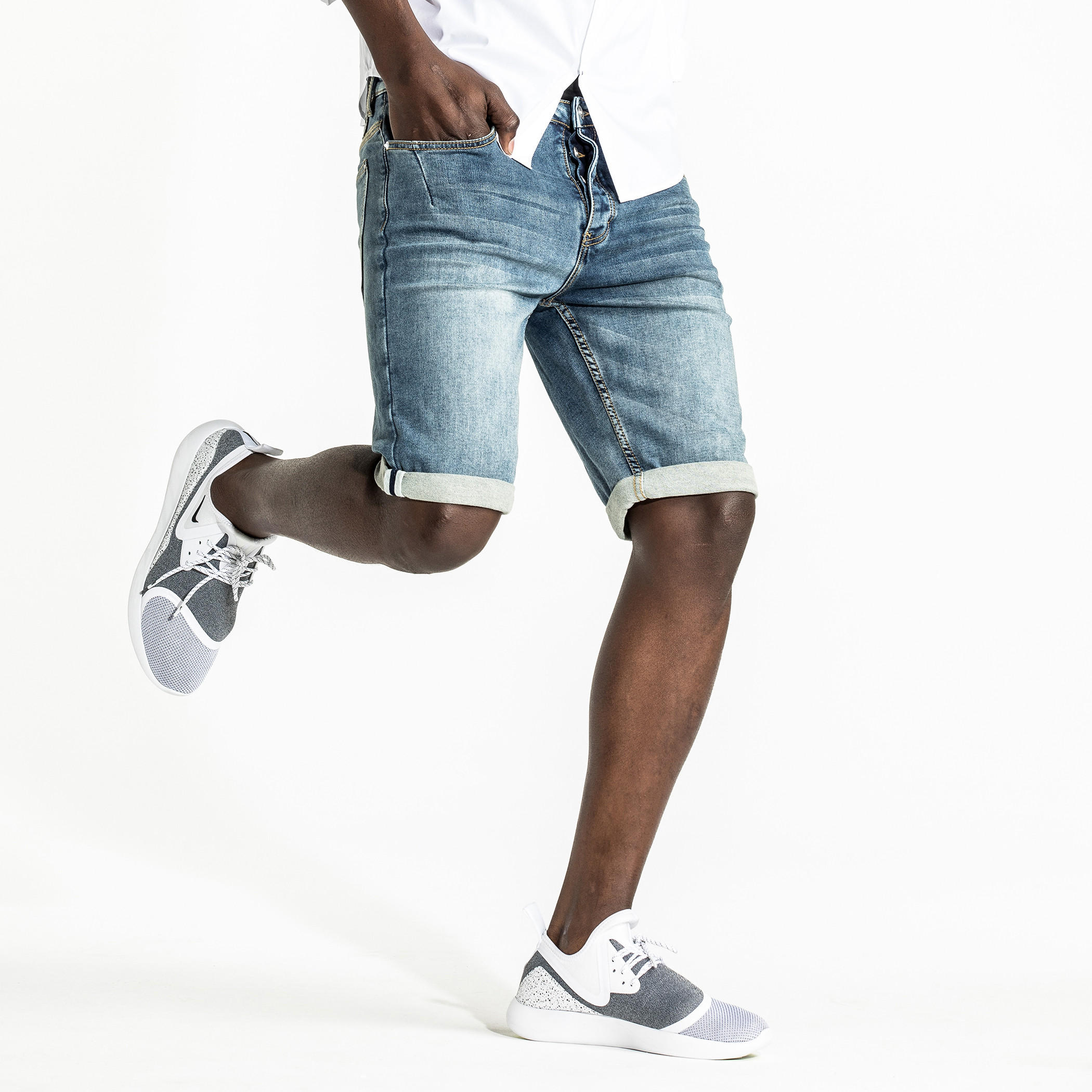 شورت من الدينم بزر إغلاق وجيوب-men-clothing-bottoms-shorts-image-5
