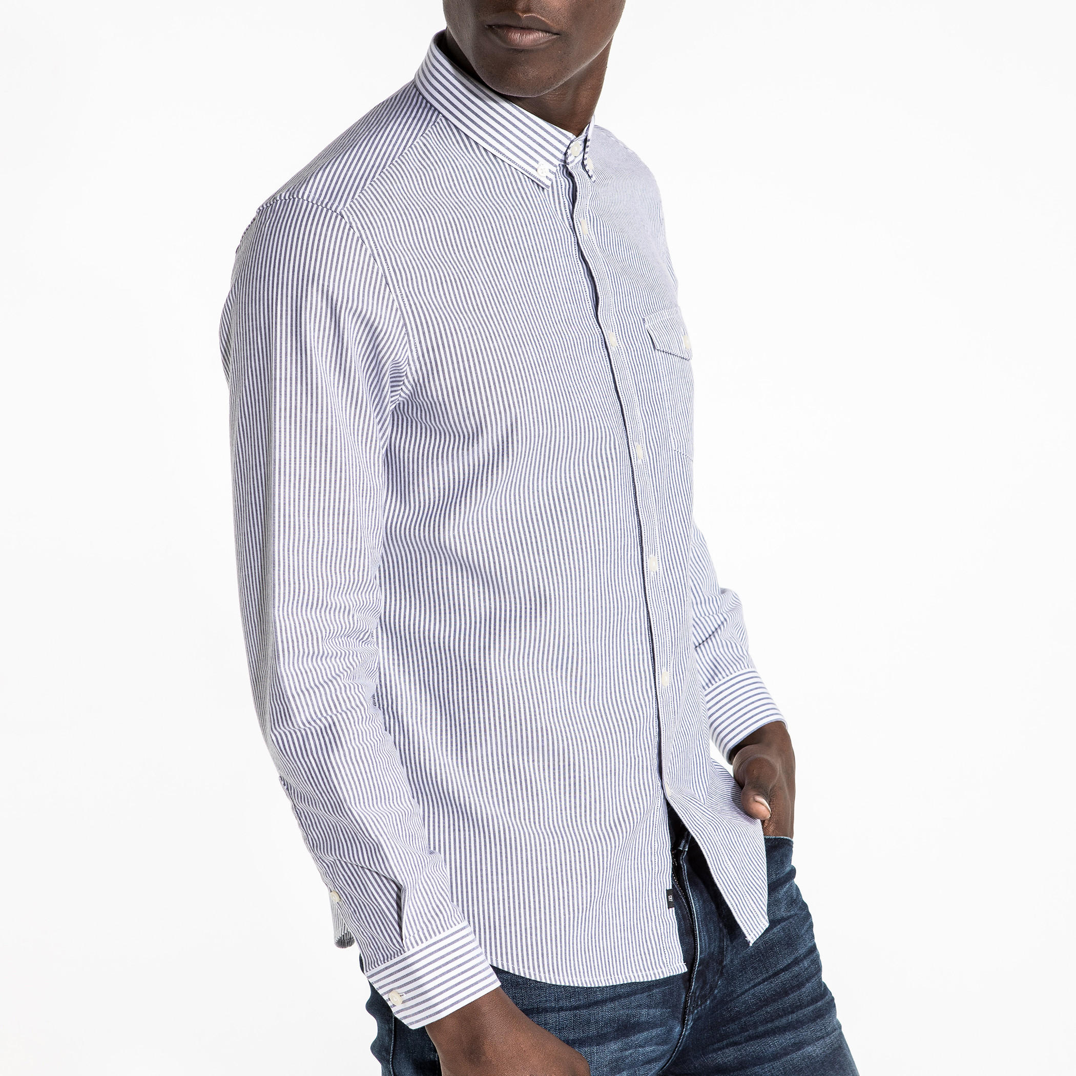 قميص مقلّم بأكمام طويلة وأزرار-men-clothing-shirts-image-3