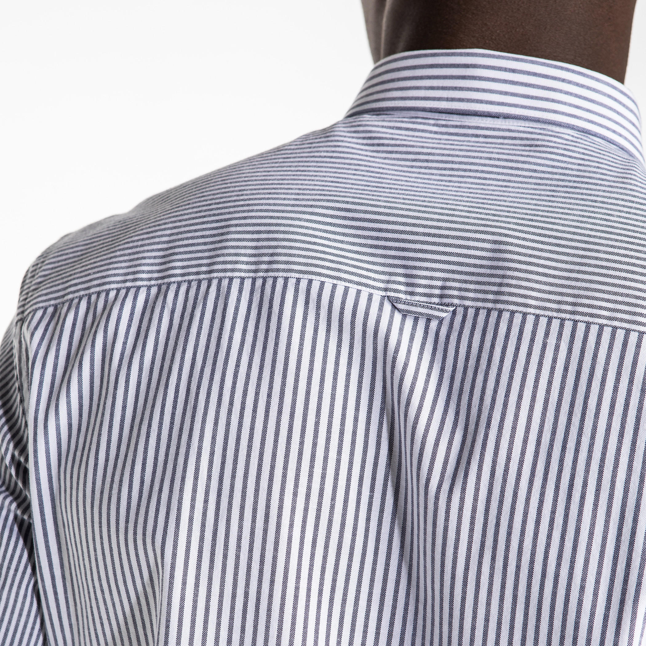 قميص مقلّم بأكمام طويلة وأزرار-men-clothing-shirts-image-5