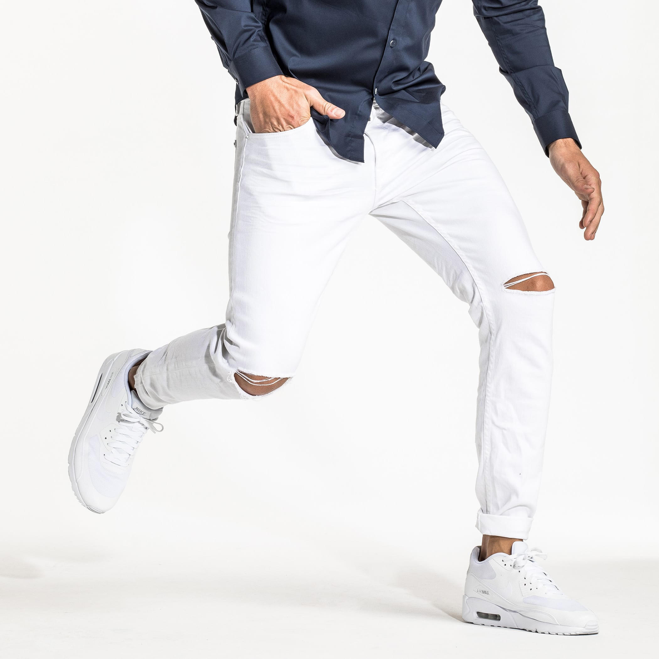بنطال جينز طويل ممزق بجيوب-men-clothing-bottoms-jeans-image-5