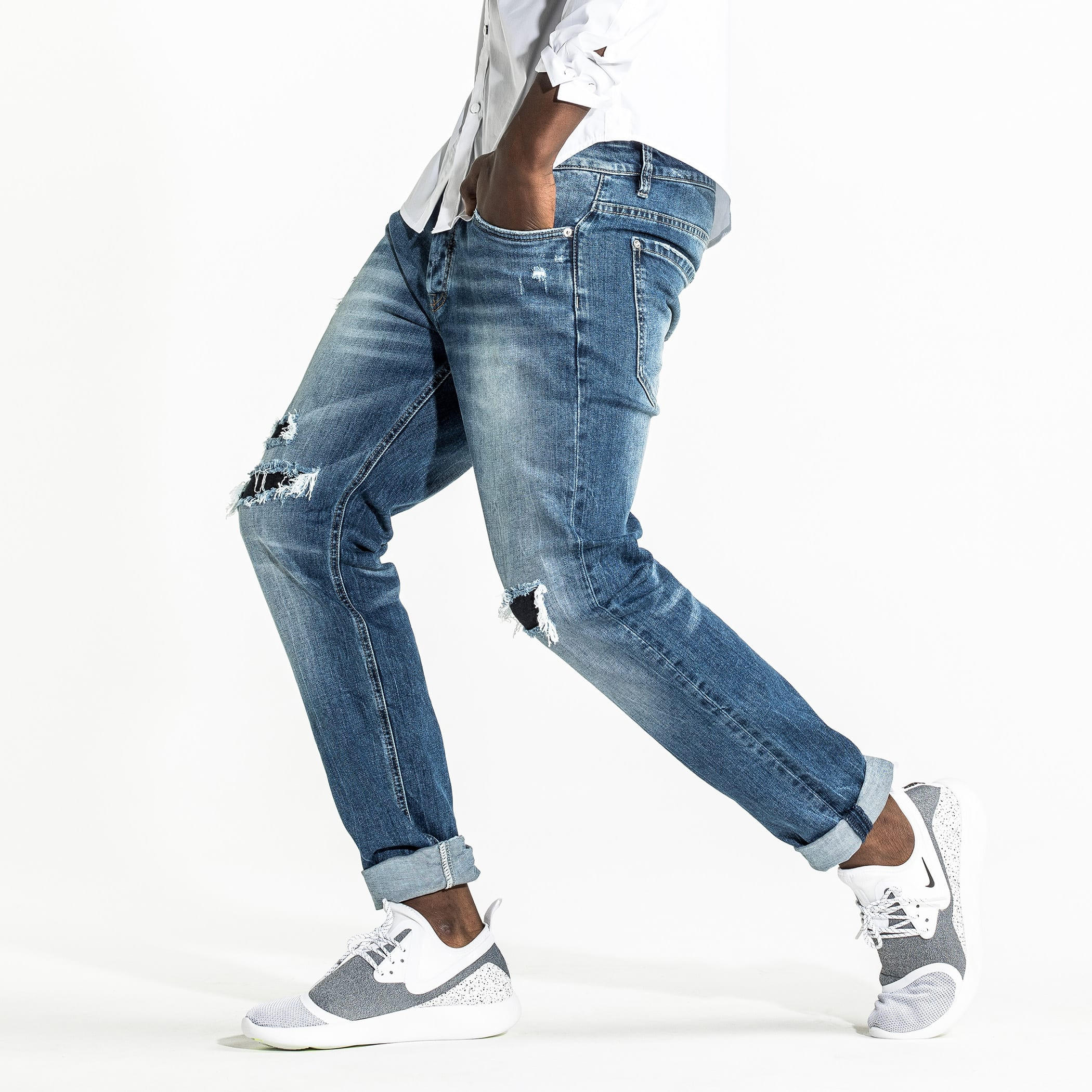 بنطال جينز طويل بتصميم ممزق بجيوب-men-clothing-bottoms-jeans-image-5