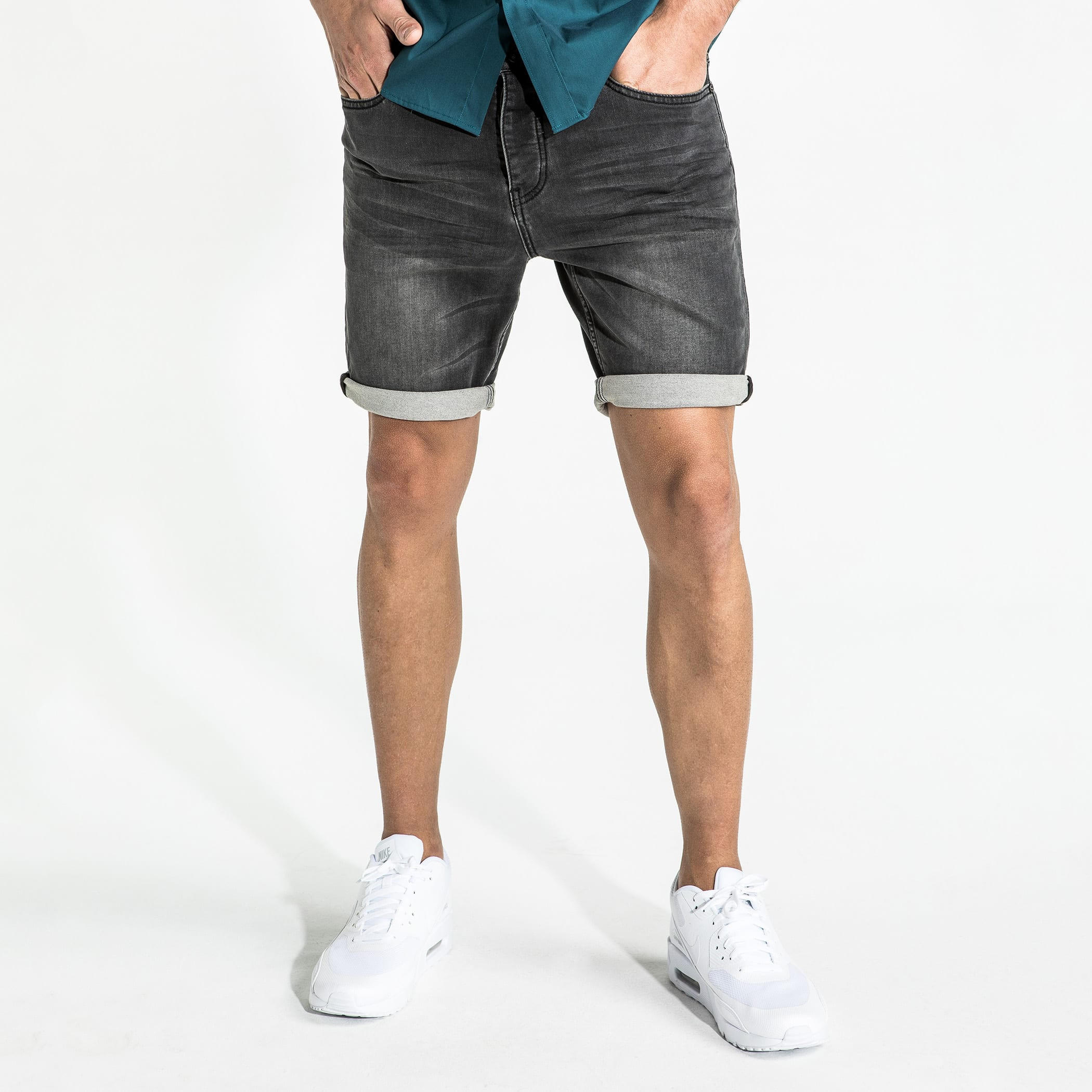 شورت دنيم بجيب-men-clothing-bottoms-shorts-image-1