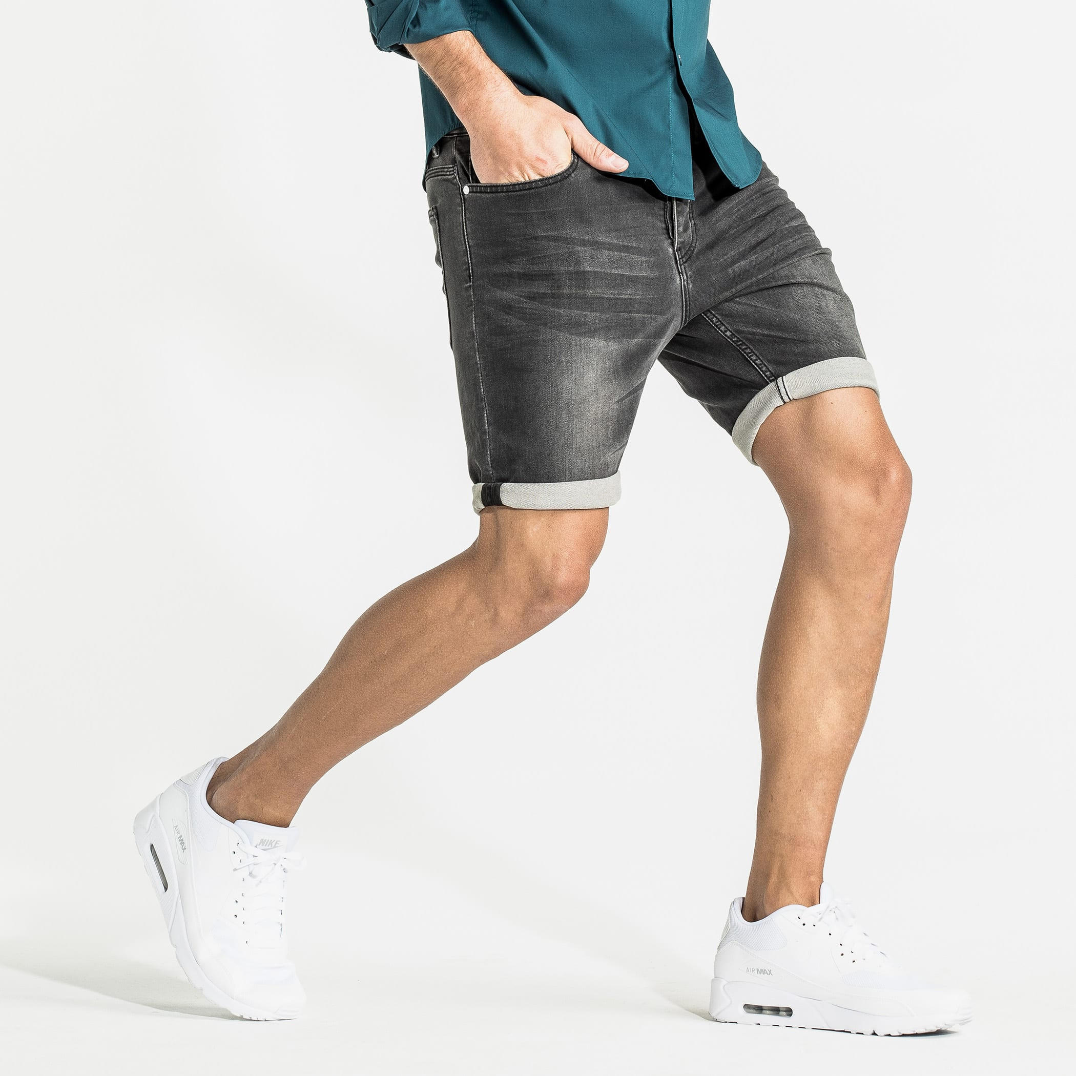 شورت دنيم بجيب-men-clothing-bottoms-shorts-image-4
