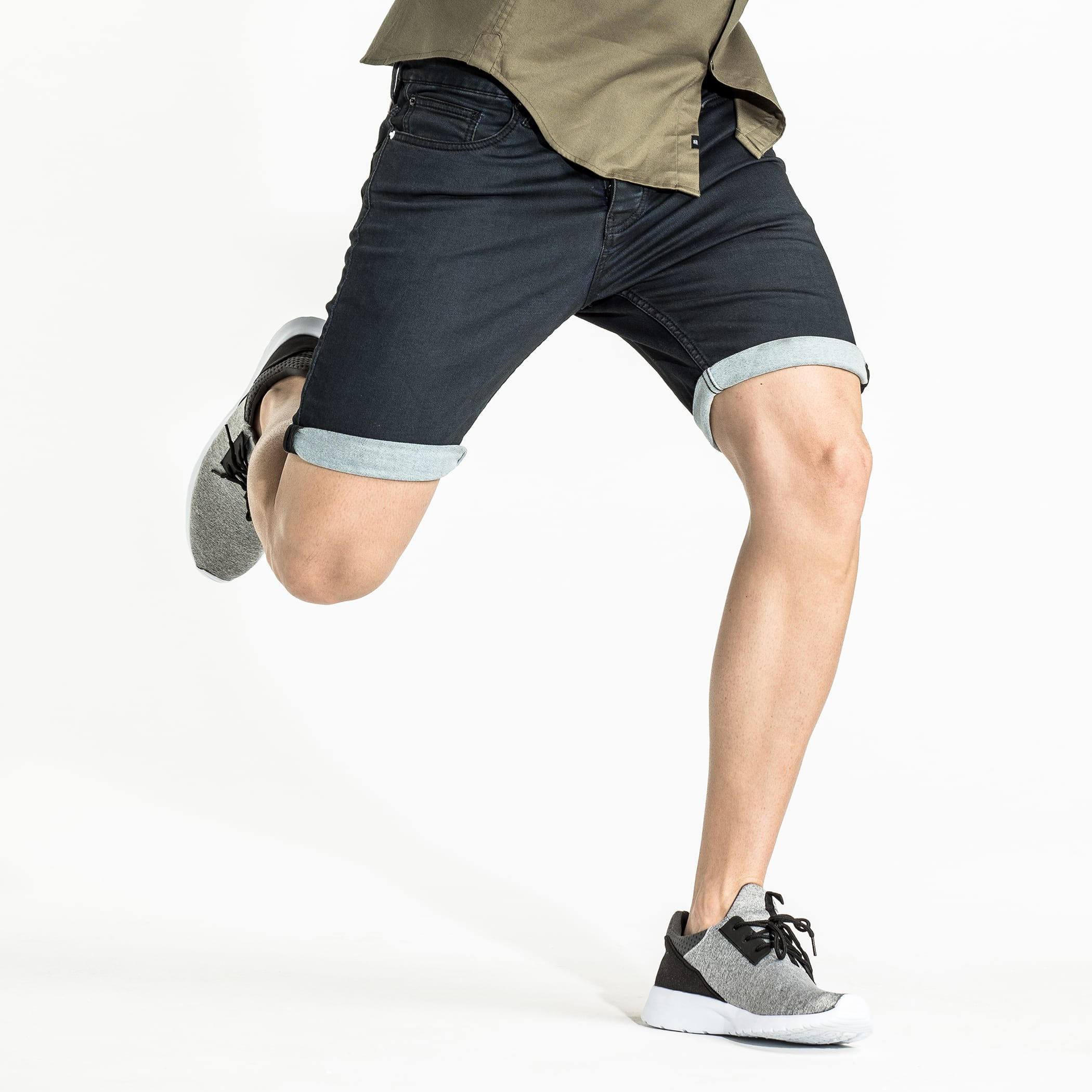 شورت من الدينم بجيوب-men-clothing-bottoms-shorts-image-4