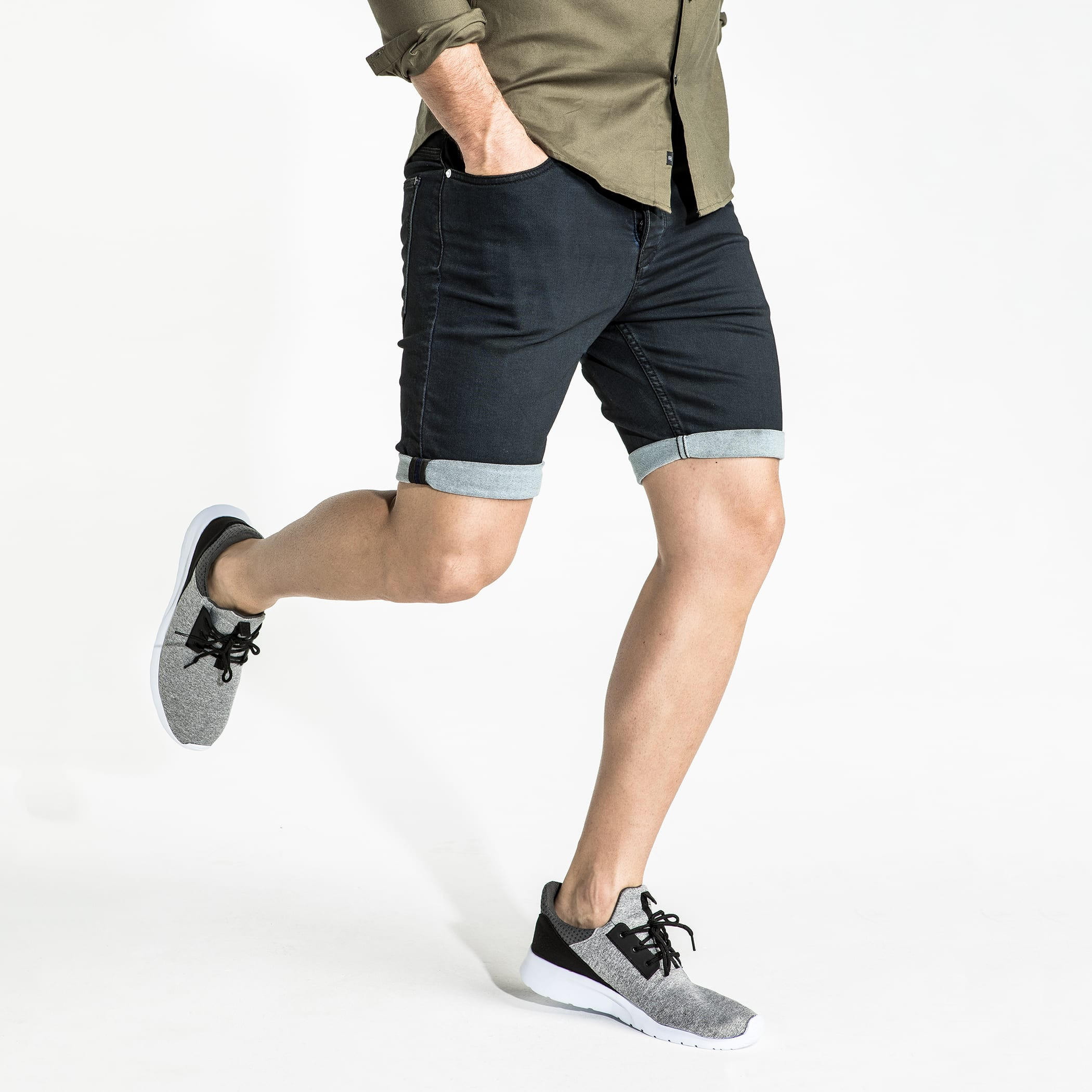 شورت من الدينم بجيوب-men-clothing-bottoms-shorts-image-5