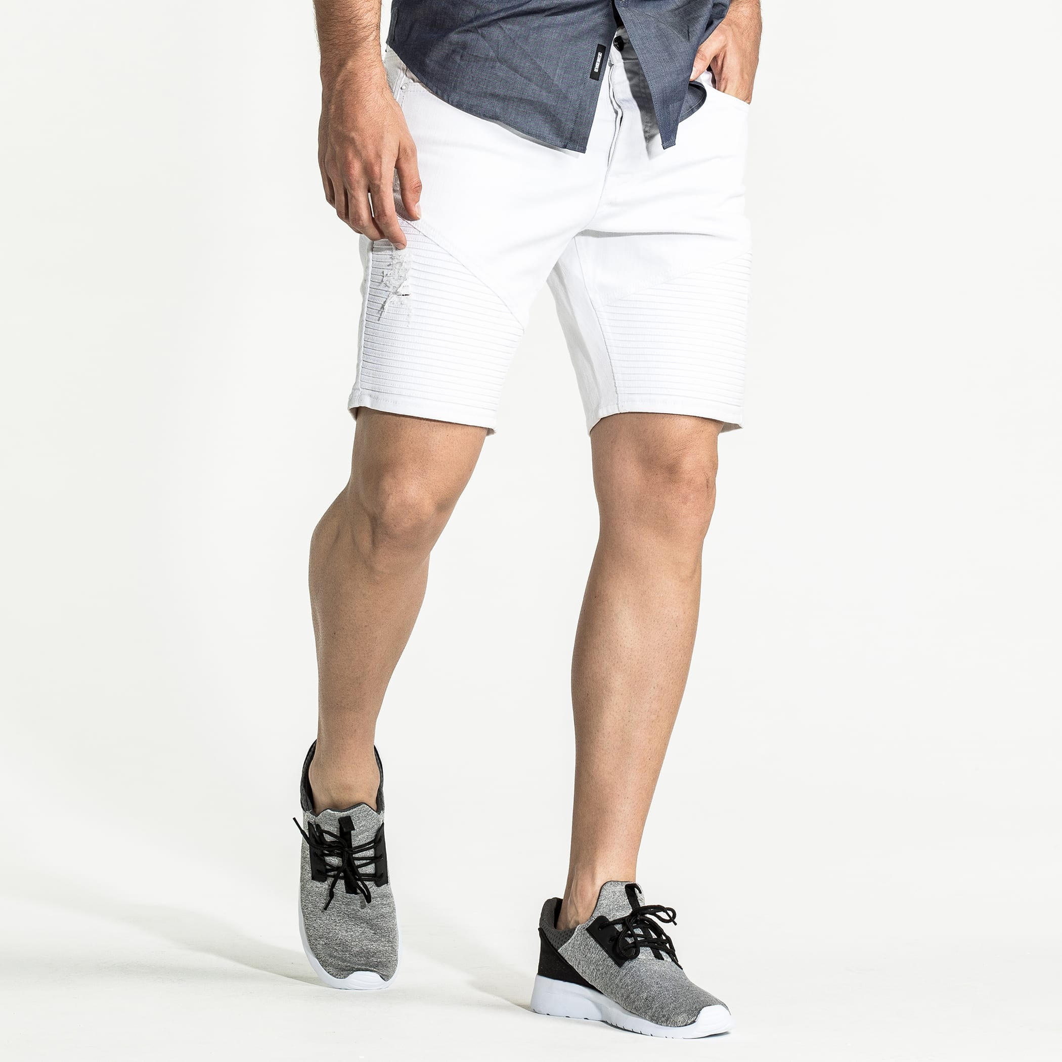 شورت دينم ممزق بزر إغلاق وجيوب-men-clothing-bottoms-shorts-image-1