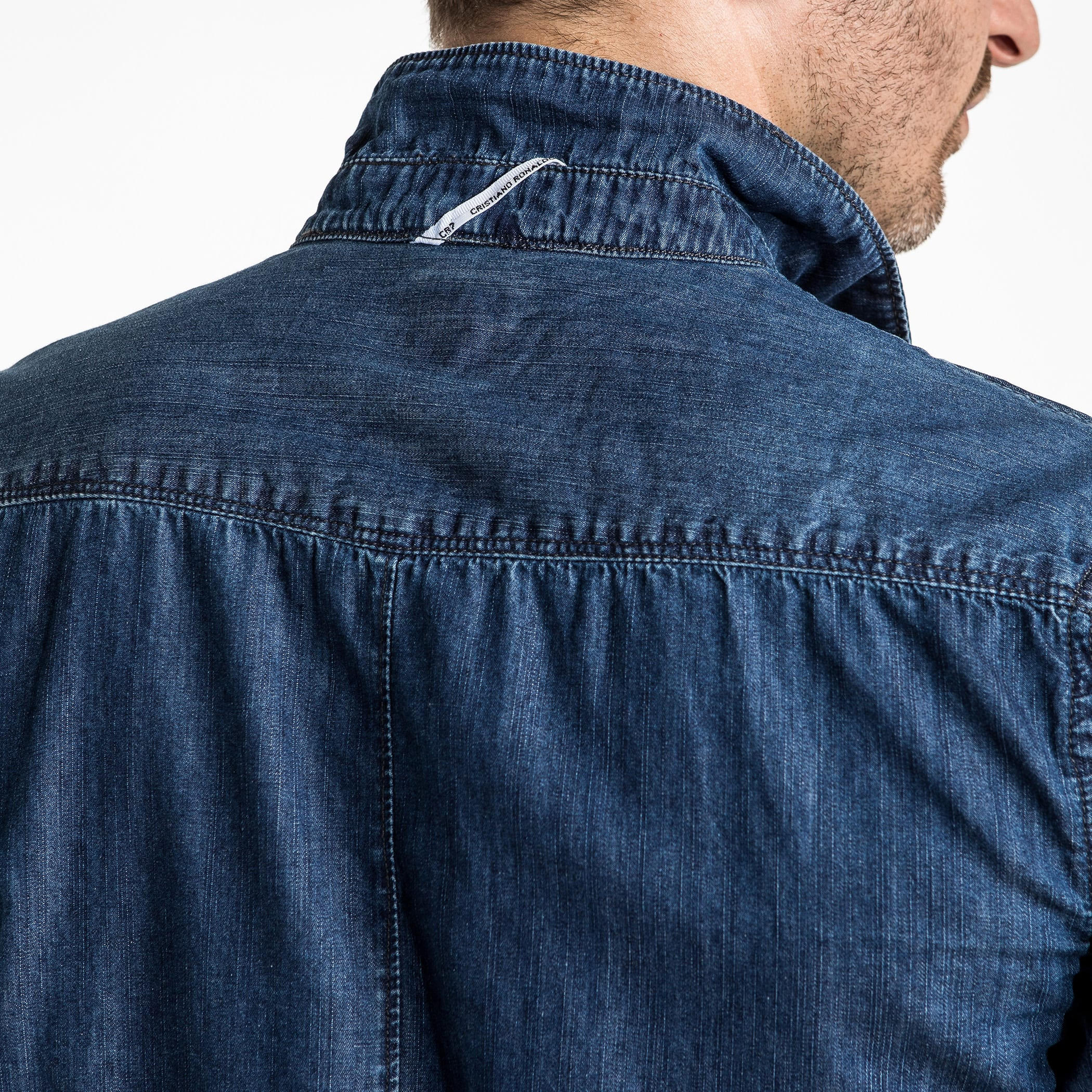 قميص من الدينم بأكمام طويلة وأزرار-men-clothing-shirts-image-7