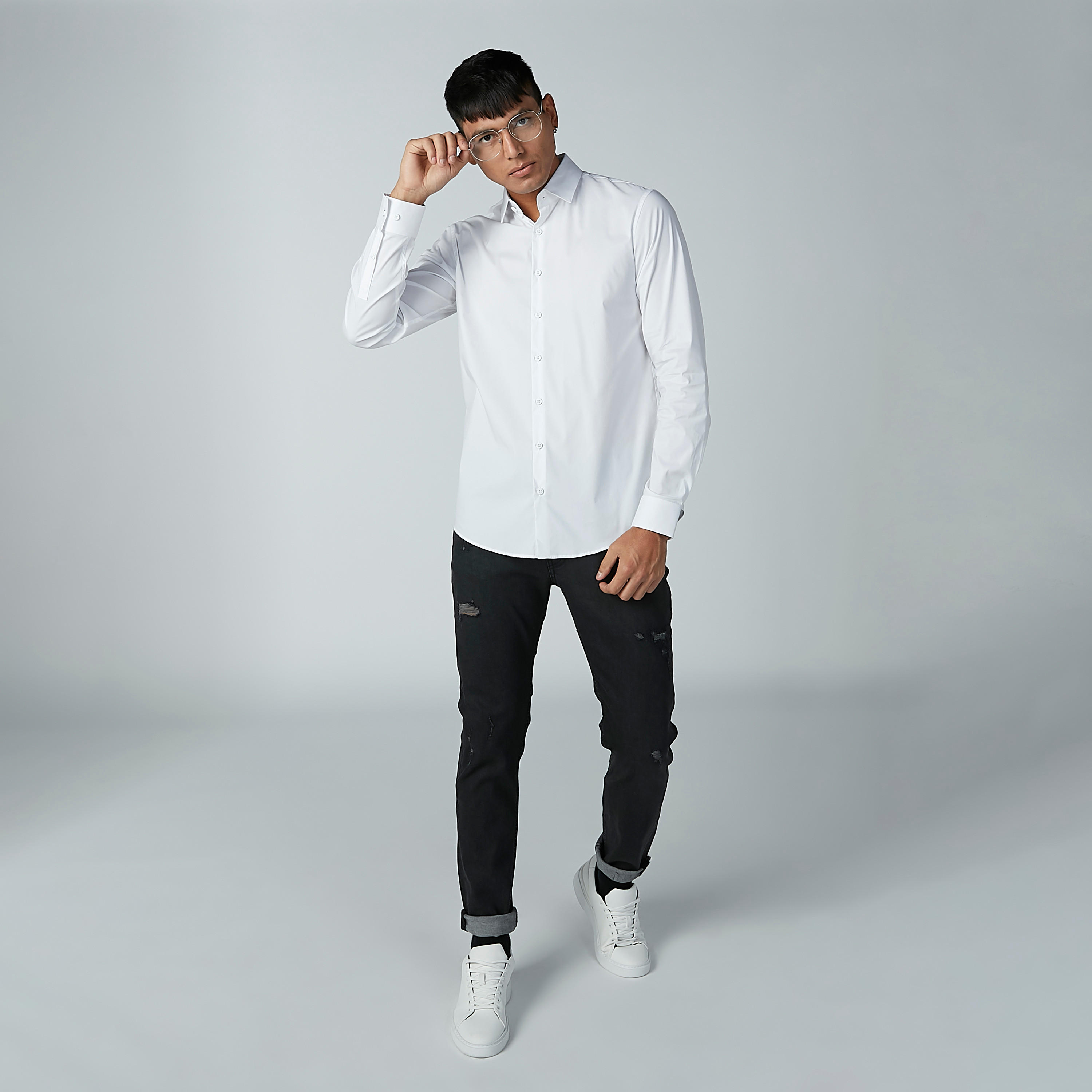 بنطال جينز ممزق بجيوب-men-clothing-bottoms-jeans-image-5