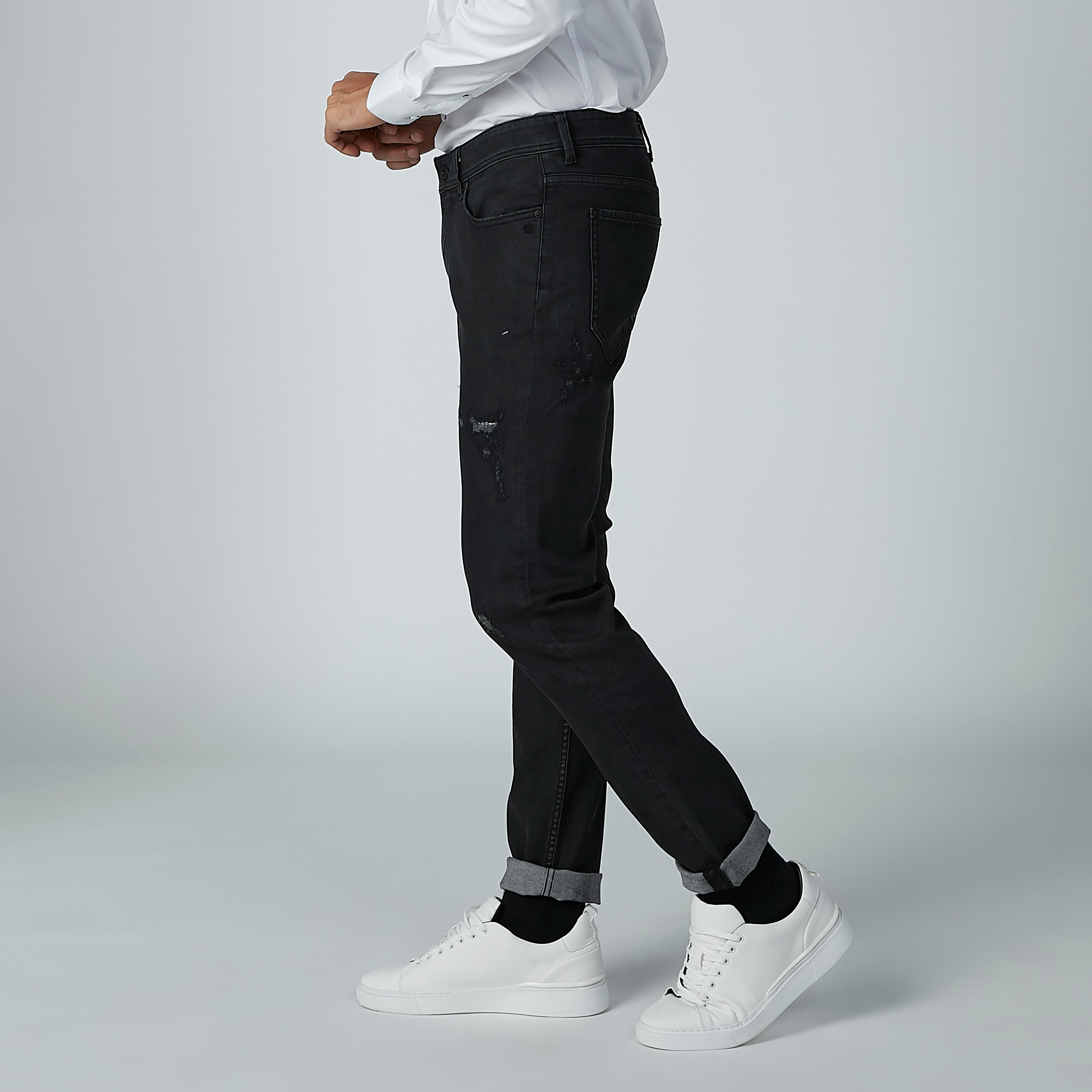 بنطال جينز ممزق بجيوب-men-clothing-bottoms-jeans-image-3