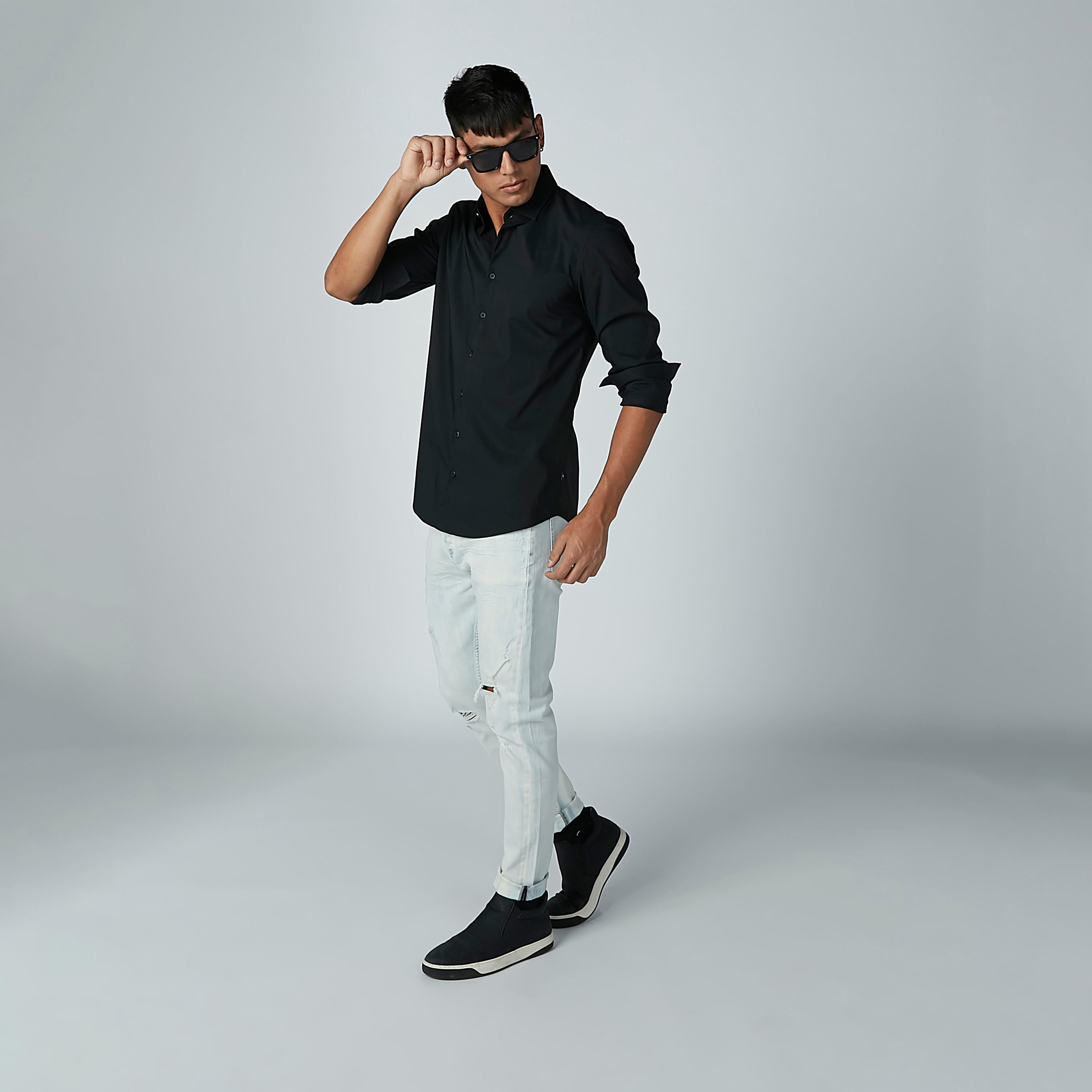 CR7 Distressed Jeans with Pocket Detail-men-clothing-bottoms-jeans-image-2