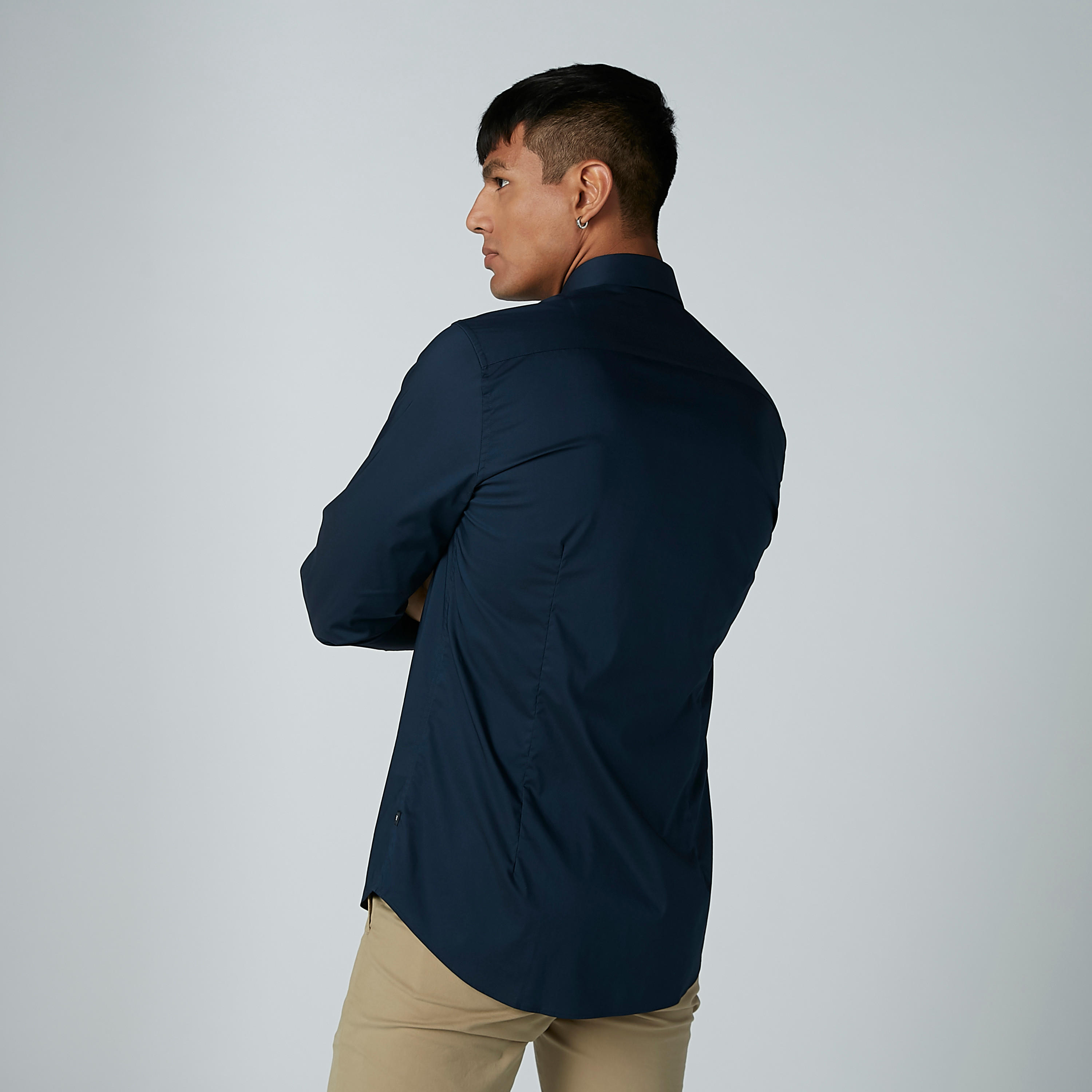 قميص سادة بأكمام طويلة وأزرار-men-clothing-shirts-image-4