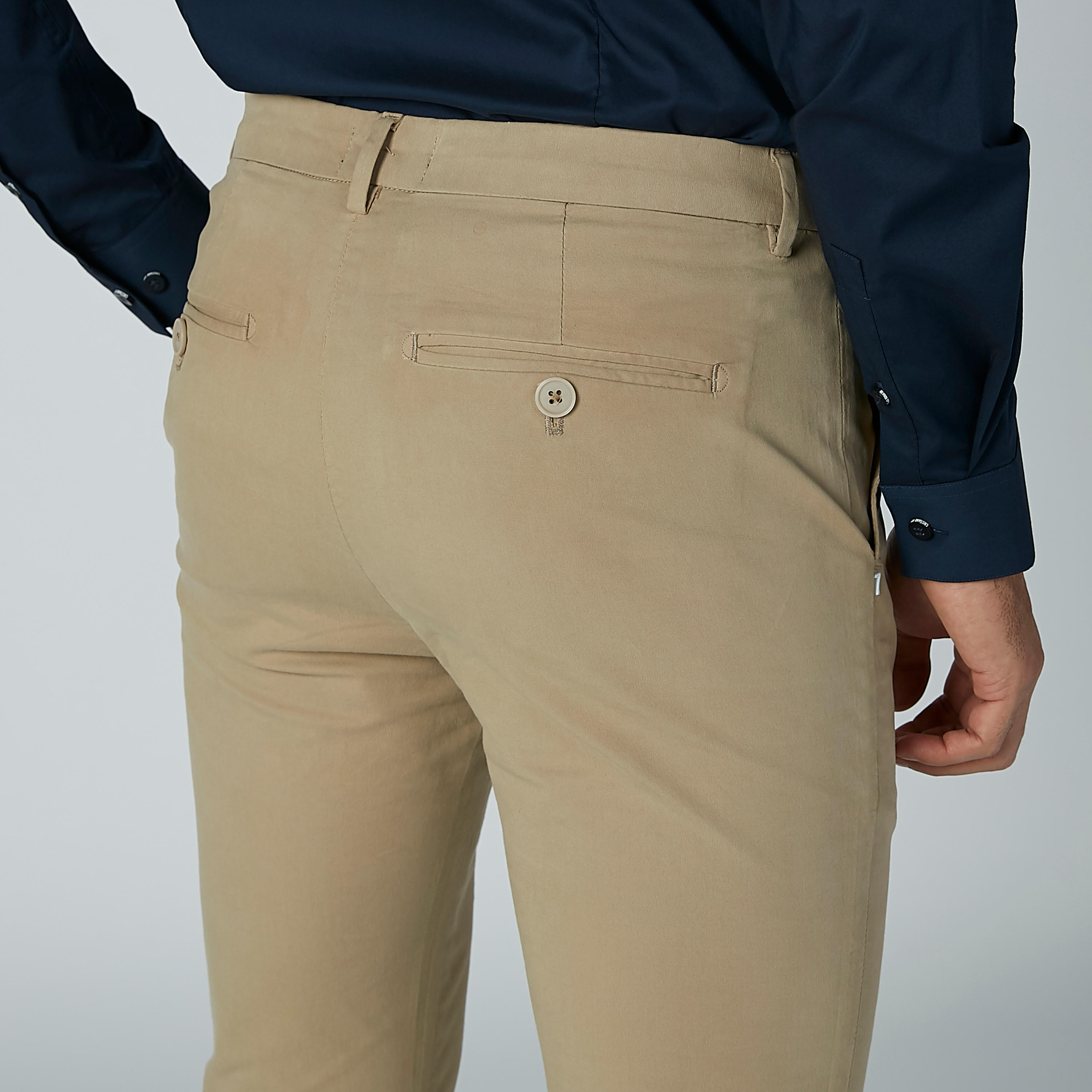 بنطال شينو سادة بجيوب-men-clothing-bottoms-trousersandchinos-trousers-image-6