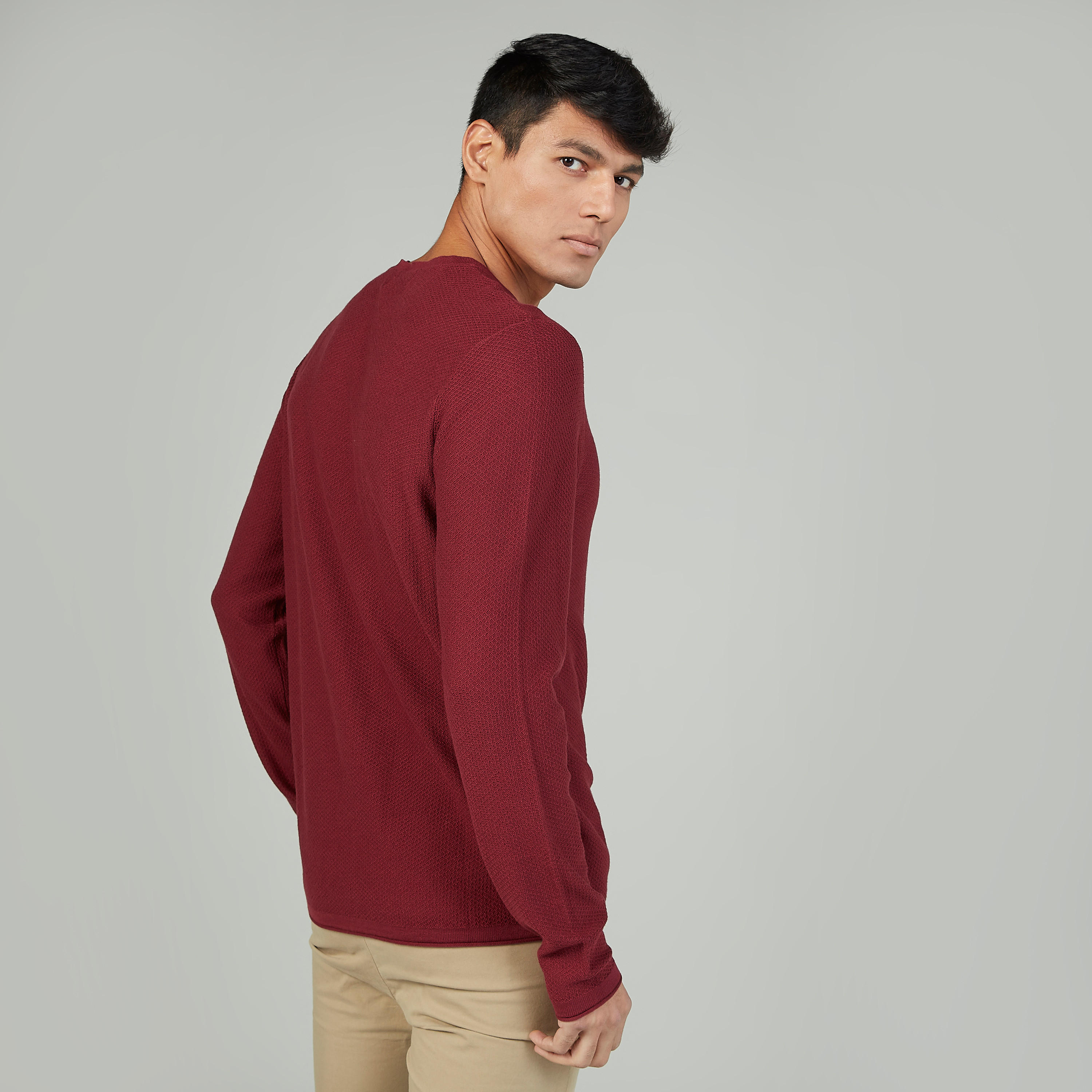 Textured Sweater with Round Neck and Long Sleeves-men-clothing-sweatersandpullovers-image-4