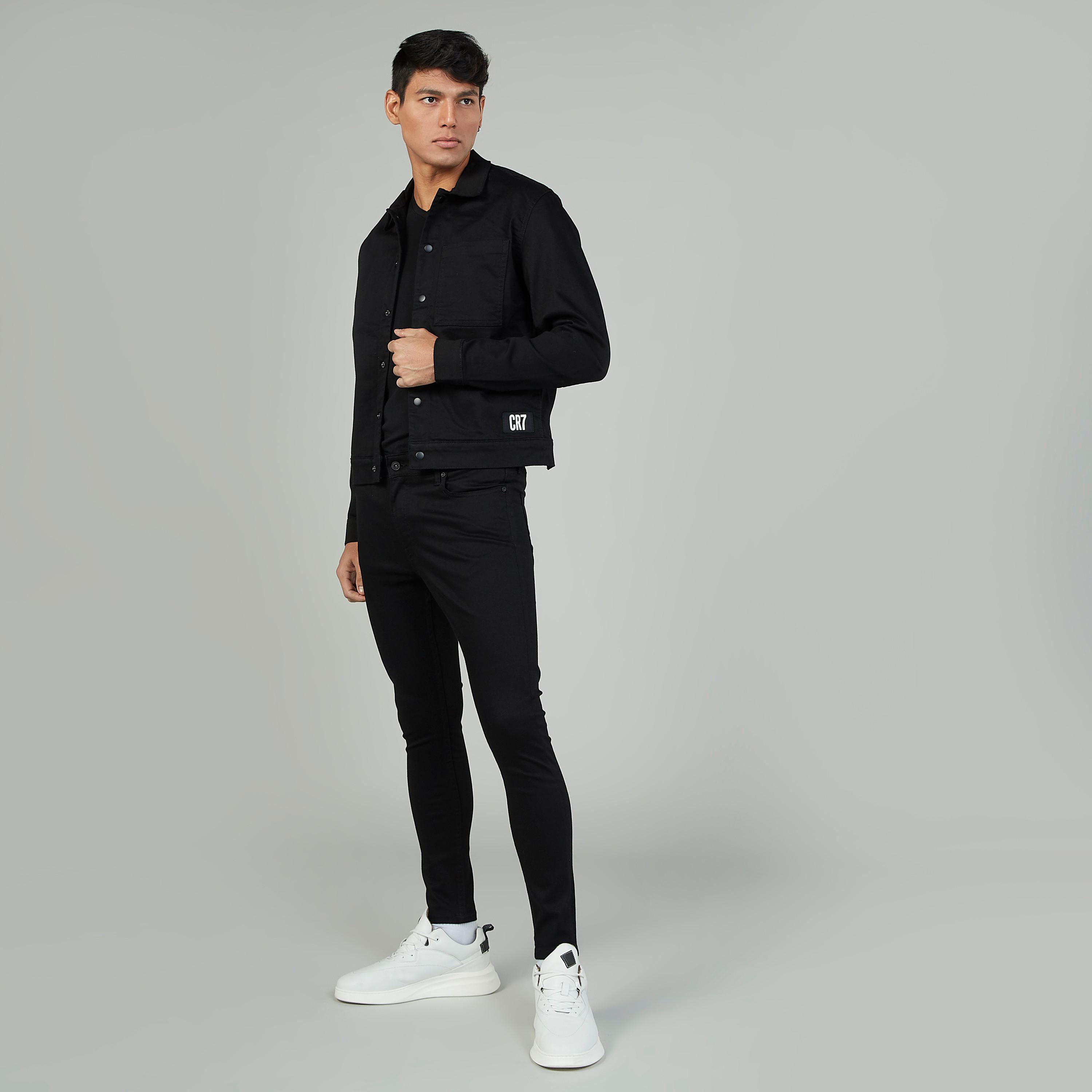 جاكيت دنيم سادة بأكمام طويلة-men-clothing-jacketsandblazers-jackets-image-2