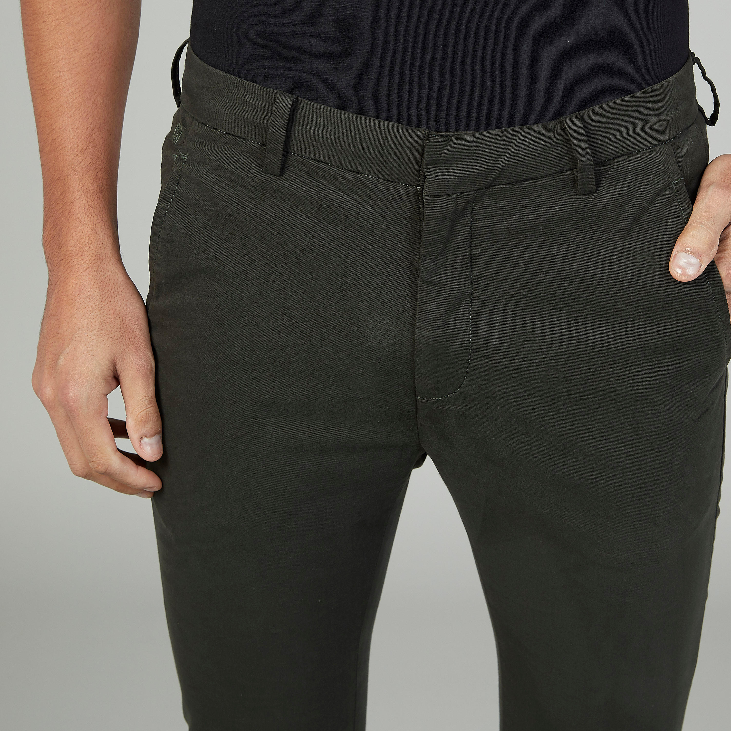 بنطلون شينو سادة بجيوب وعراوي-men-clothing-bottoms-trousersandchinos-trousers-image-6
