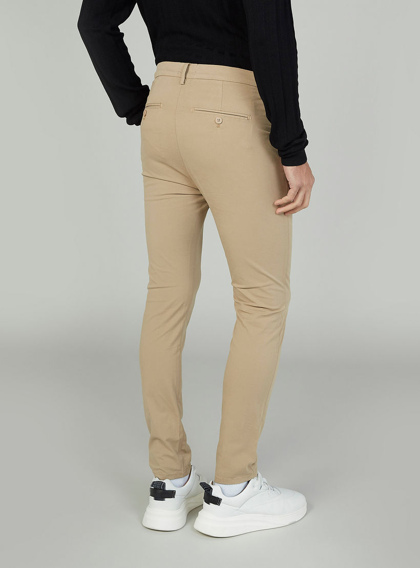 بنطلون شينو سادة بجيوب وعراوي-men-clothing-bottoms-trousersandchinos-trousers-image-5