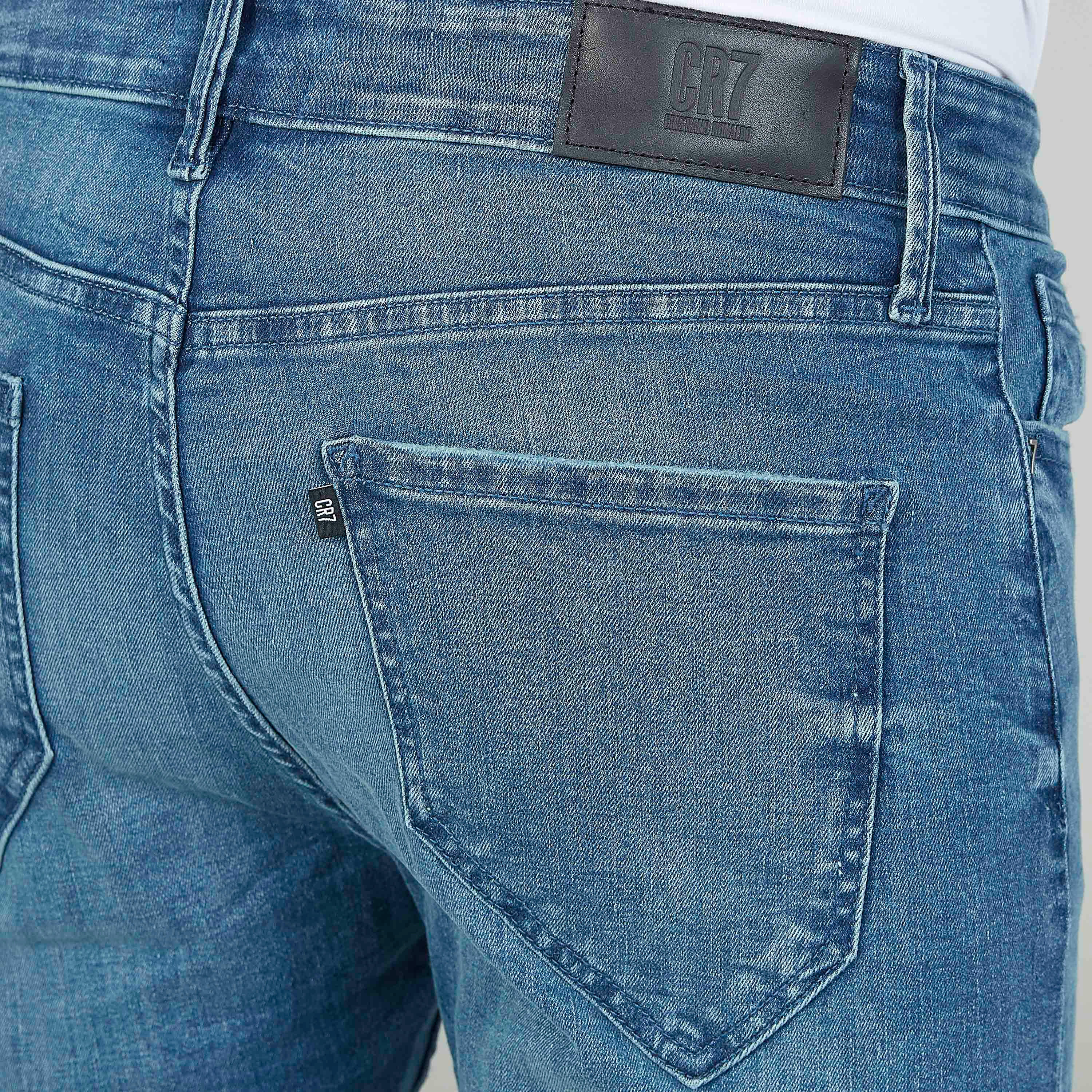 بنطلون جينز طويل بارز الملمس بجيوب وحلقات للحزام-men-clothing-bottoms-jeans-image-5