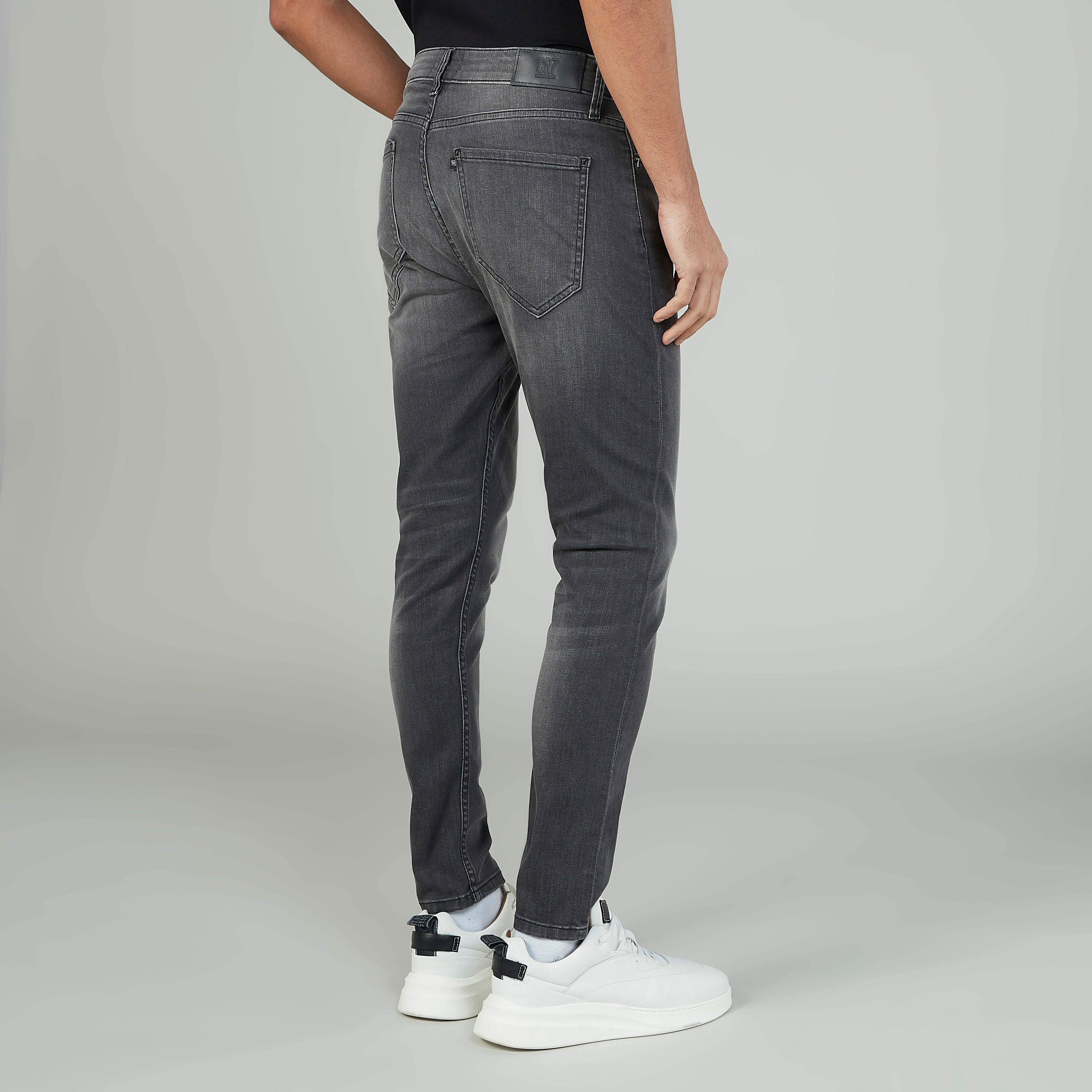 بنطلون جينز طويل بارز الملمس بجيوب وحلقات للحزام-men-clothing-bottoms-jeans-image-4