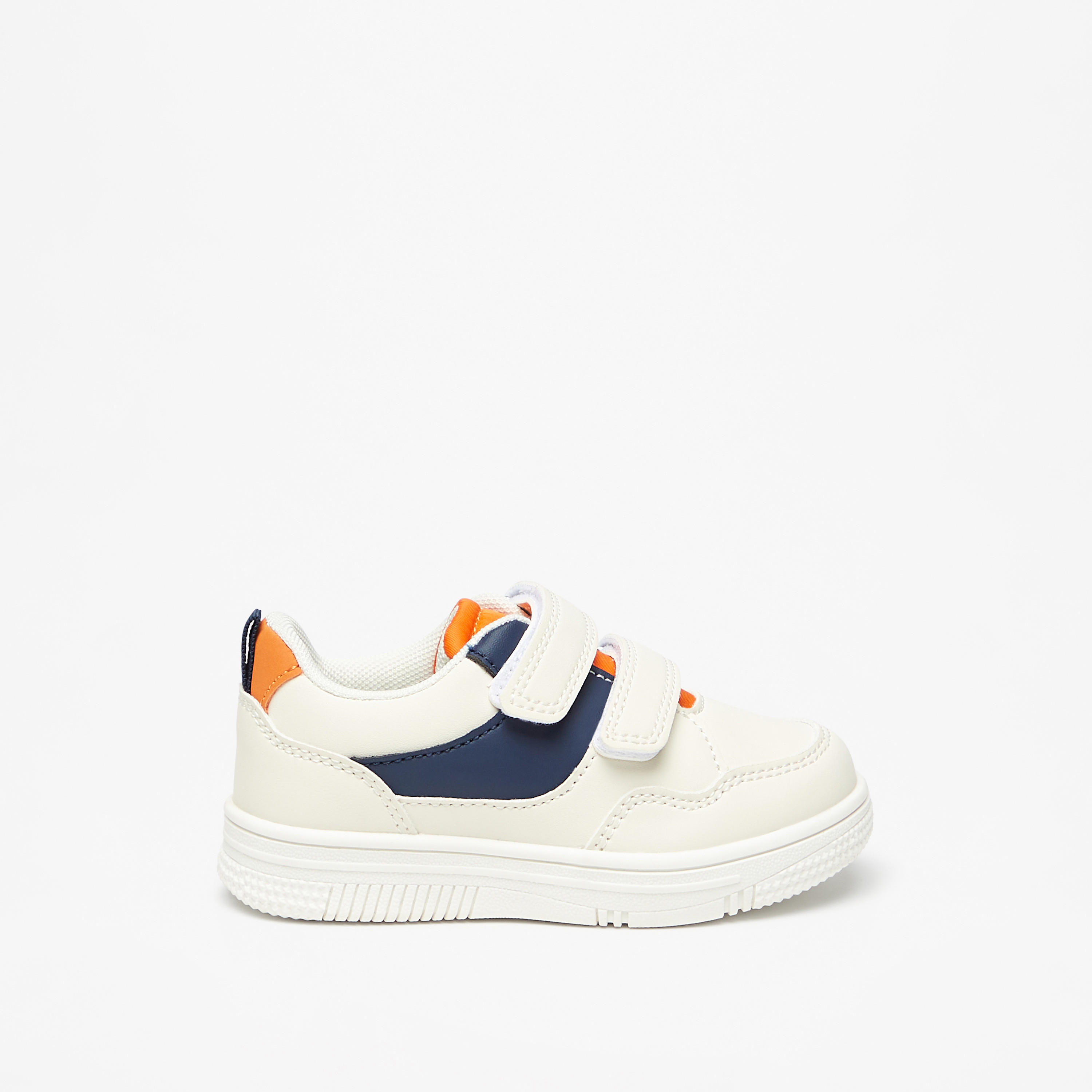حذاء سنيكرز سادة بشريط إغلاق لاصق من بيرفيت-boys-shoes-schoolshoes-image-8
