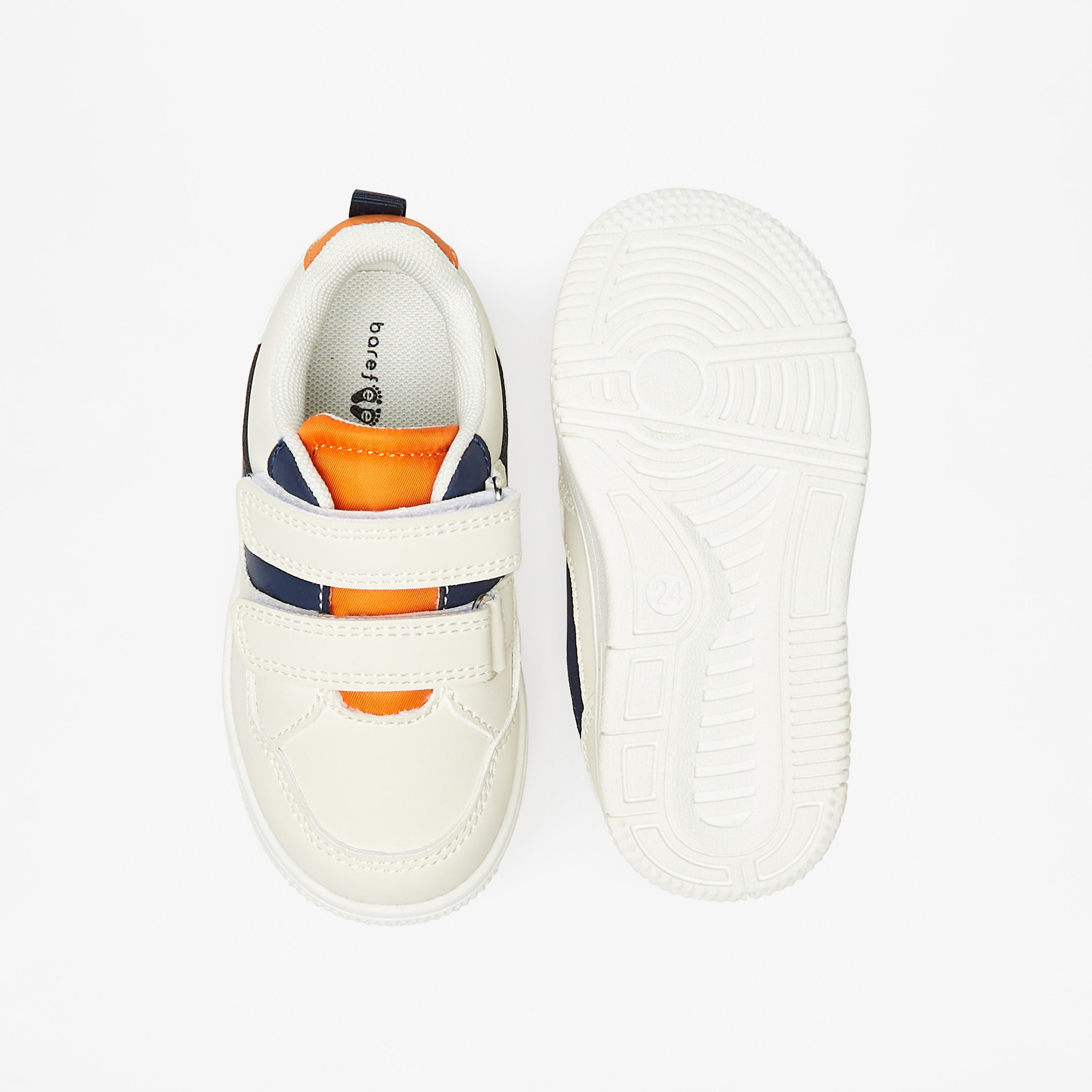 حذاء سنيكرز سادة بشريط إغلاق لاصق من بيرفيت-boys-shoes-schoolshoes-image-9