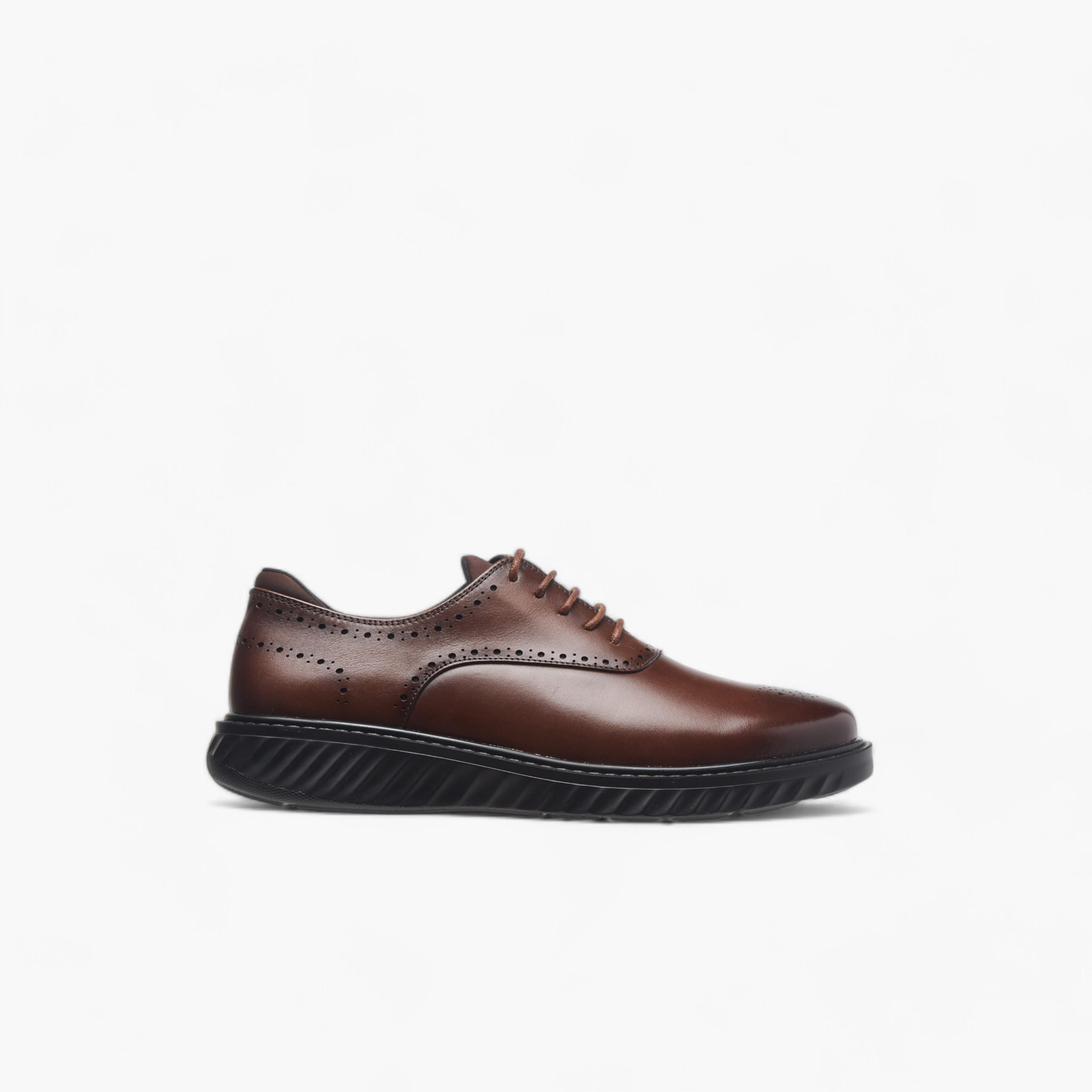 حذاء أكسفورد جلد مثقب برباط من لو كونفورت-men-shoes-formalshoes-image-3