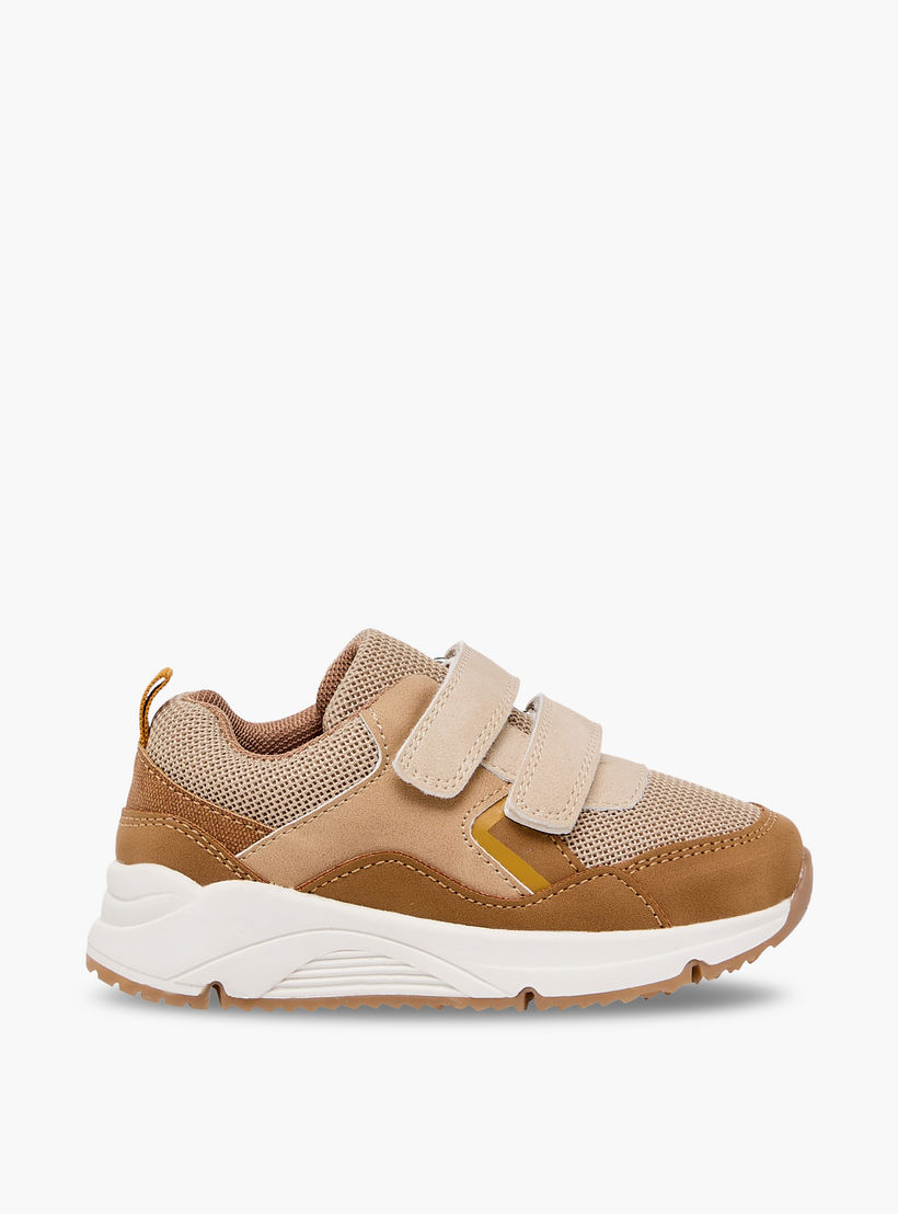حذاء سنيكرز بشريط إغلاق لاصق للأولاد من بيرفيت-boys-shoes-sneakers-image-3