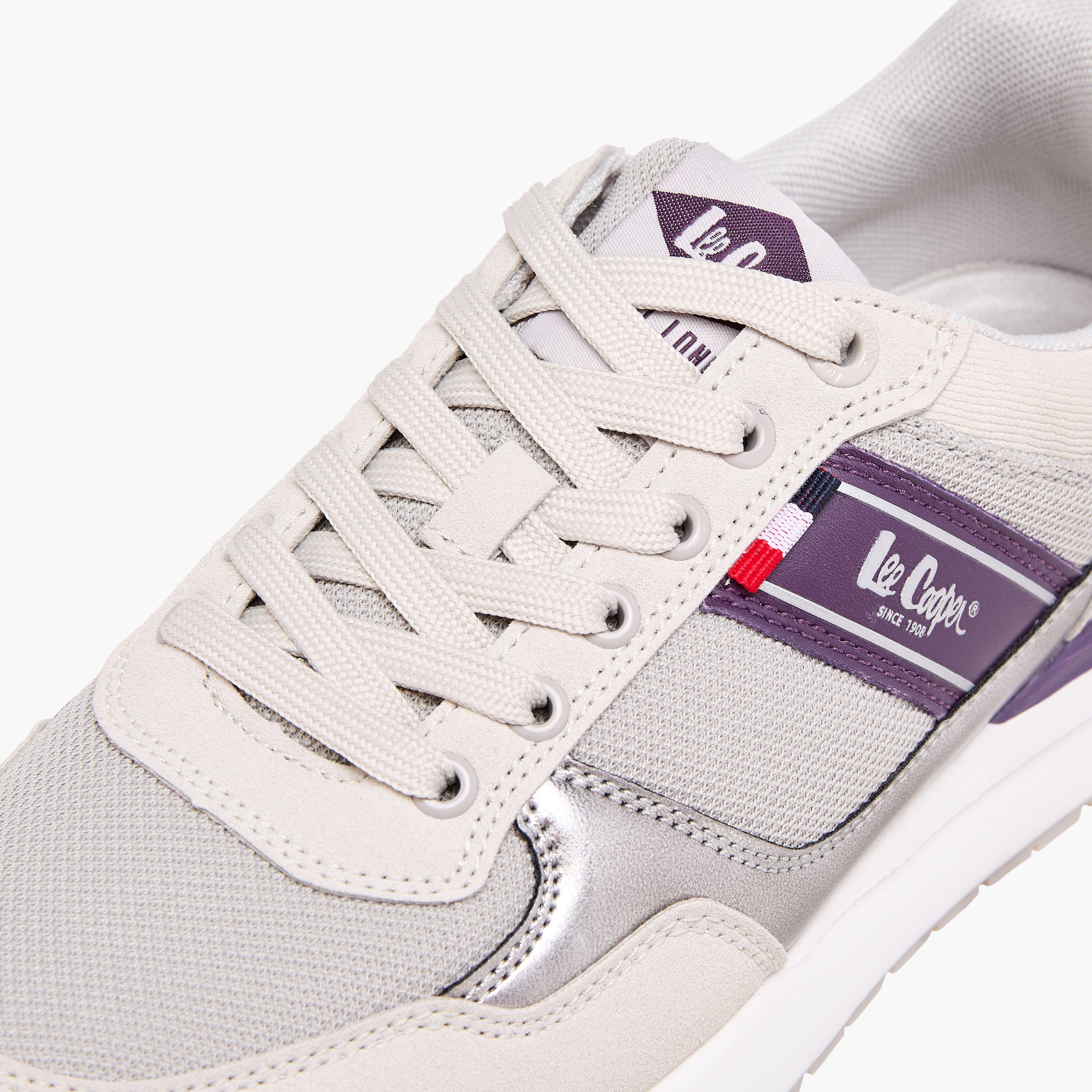 حذاء سنيكرز برباط إغلاق وطبعات شعار للنساء من لي كوبر-women-shoes-sneakers-image-5