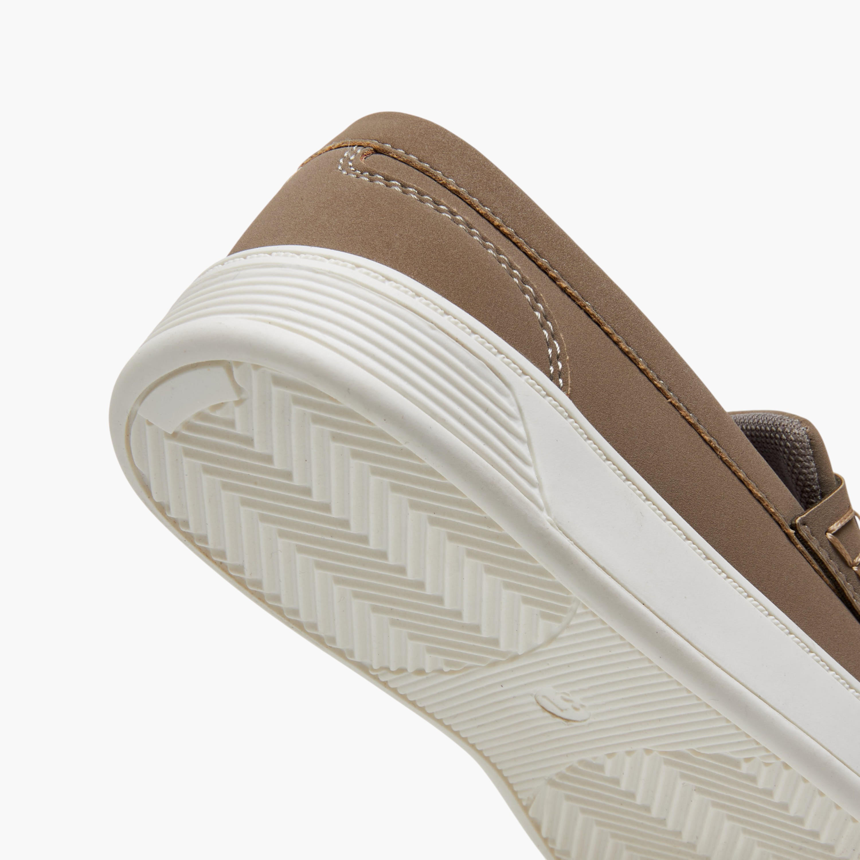 Mister Duchini Solid Slip-On Loafers with Cutout Detail-boys-shoes-loafers-image-5