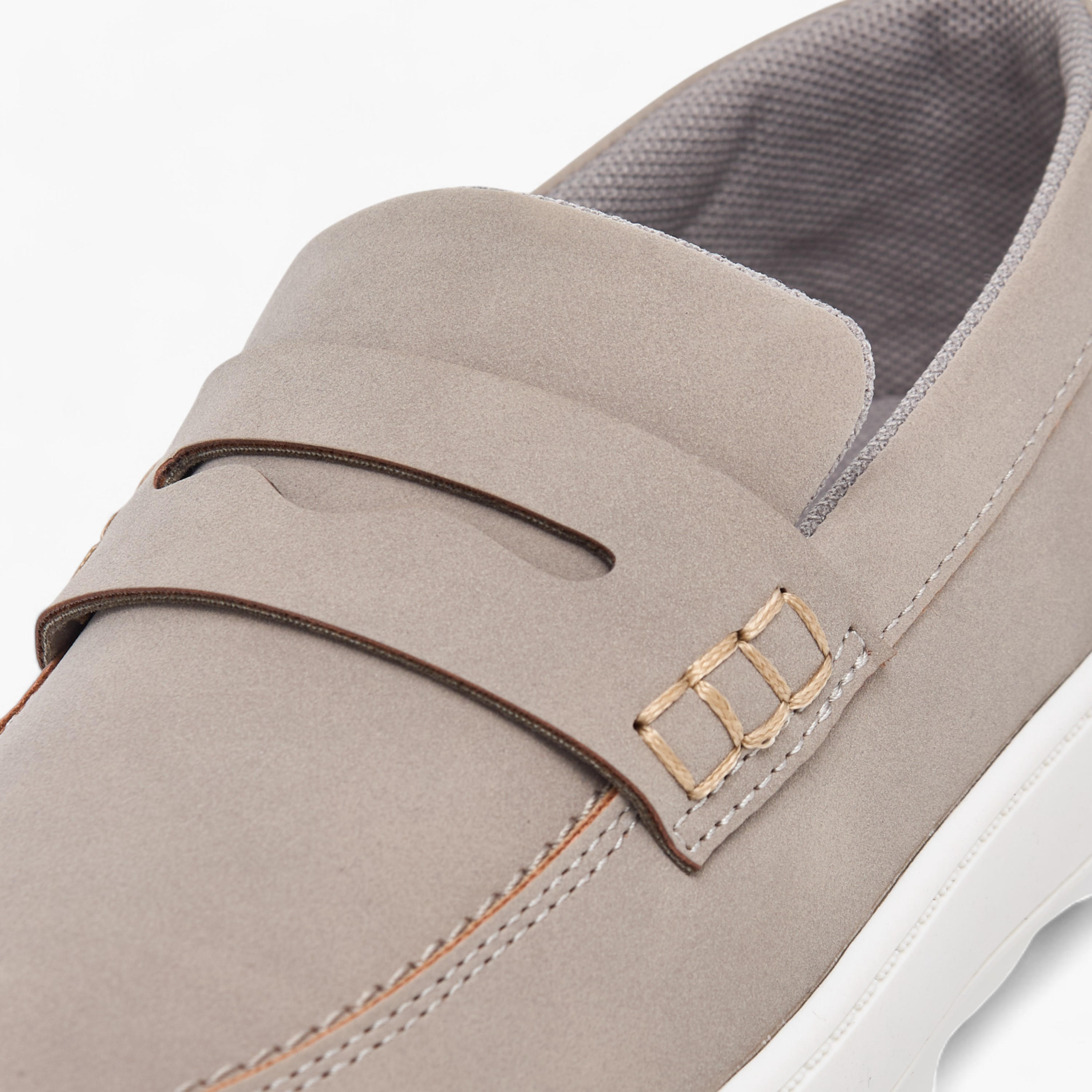 Mister Duchini Solid Slip-On Loafers with Cutout Detail-boys-shoes-loafers-image-4