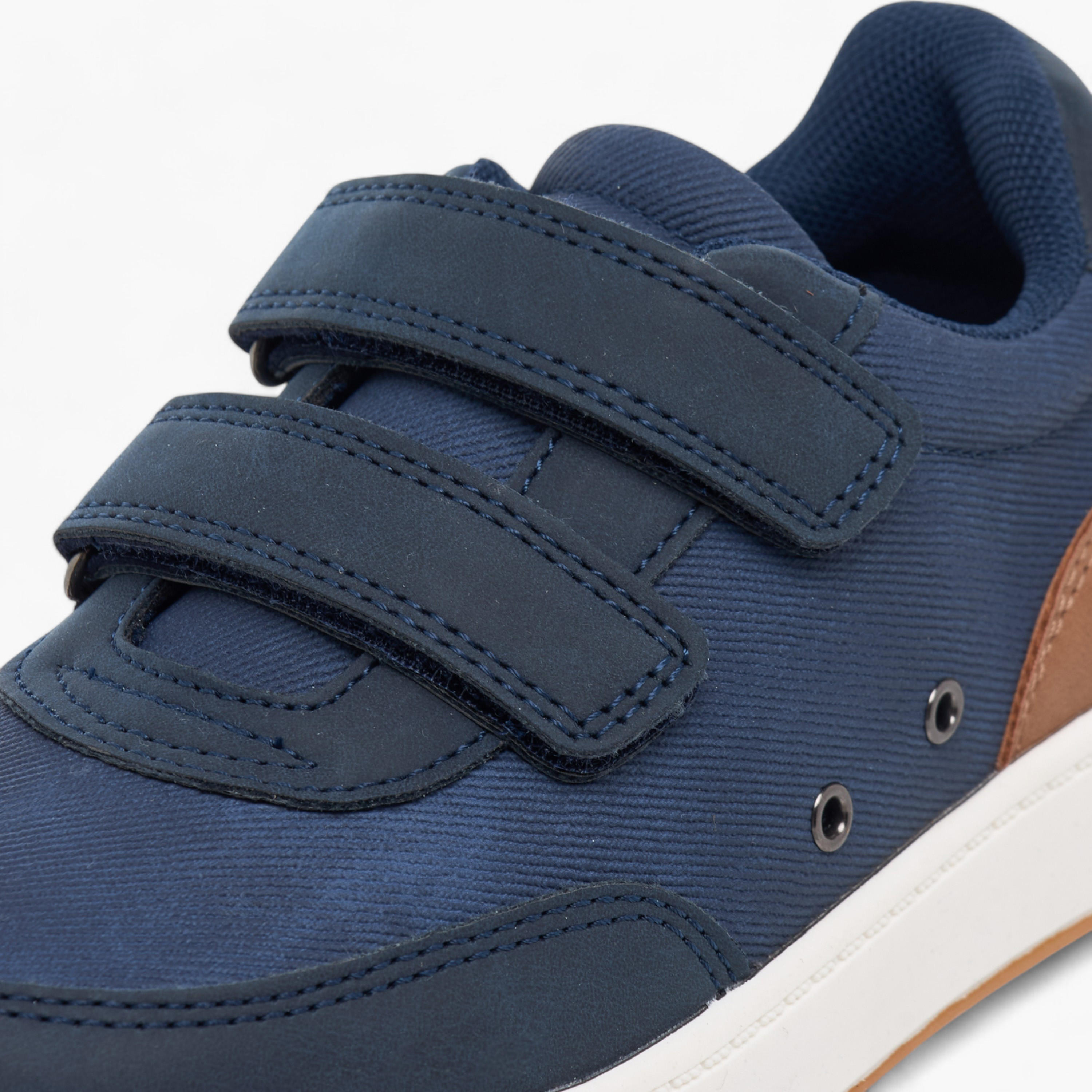 Juniors Colourblock Sneakers with Hook and Loop Closure-boys-shoes-sneakers-image-4