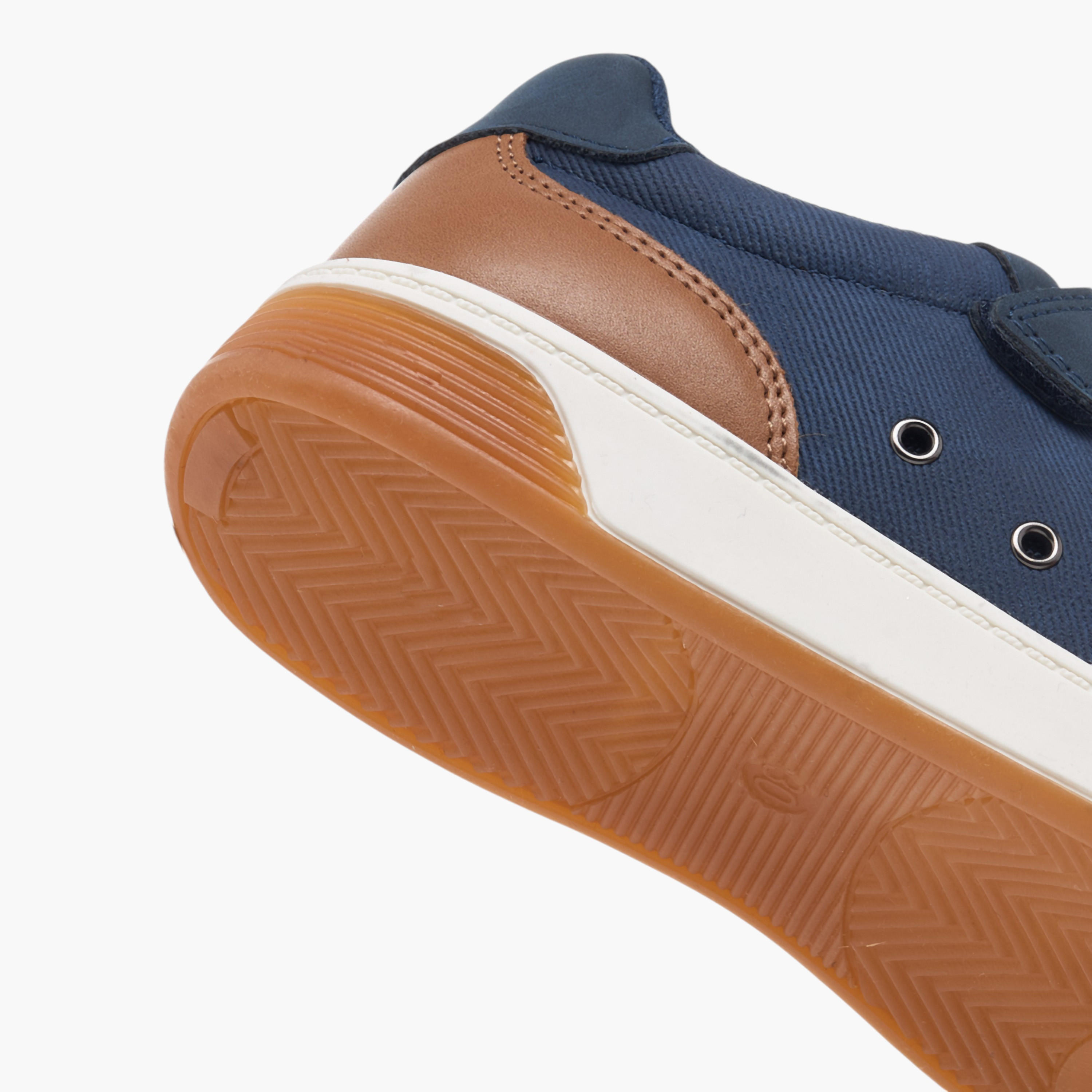 Juniors Colourblock Sneakers with Hook and Loop Closure-boys-shoes-sneakers-image-5