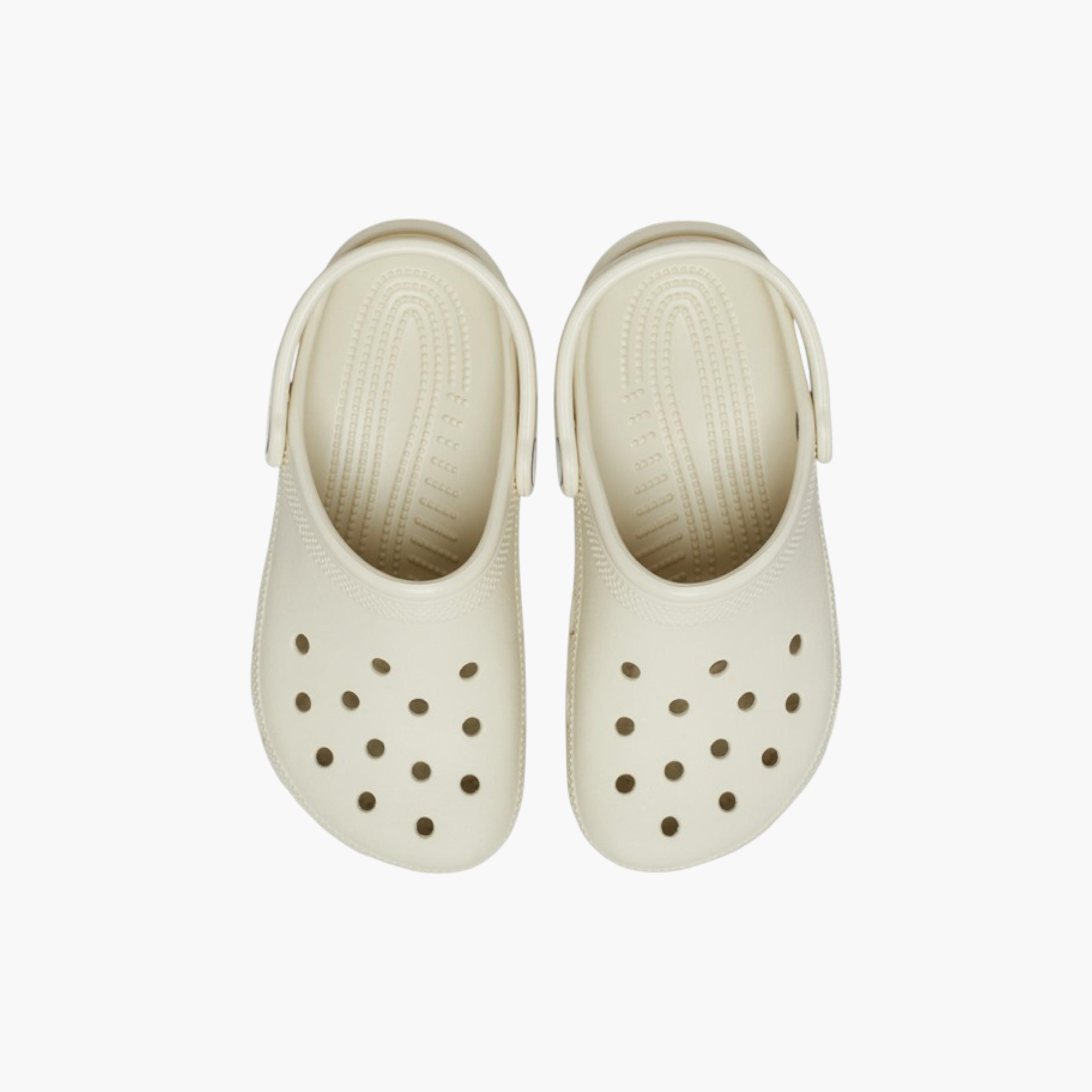 صندل بكعب سميك وحزام خلفي للجنسين من كروكس - 206991-2Y2-boys-shoes-sandals-image-6
